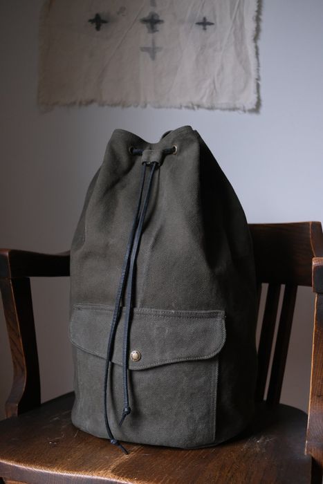 Filson washed canvas store 13l cinch backpack