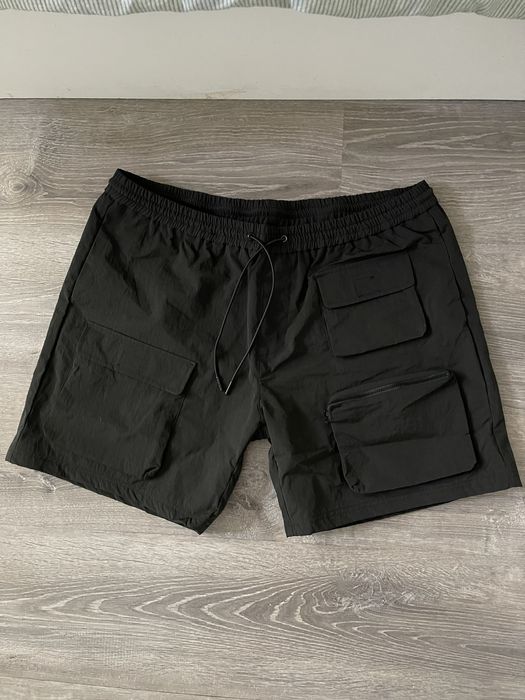 Richie Le Collection Richie Le Cargo Shorts Black | Grailed