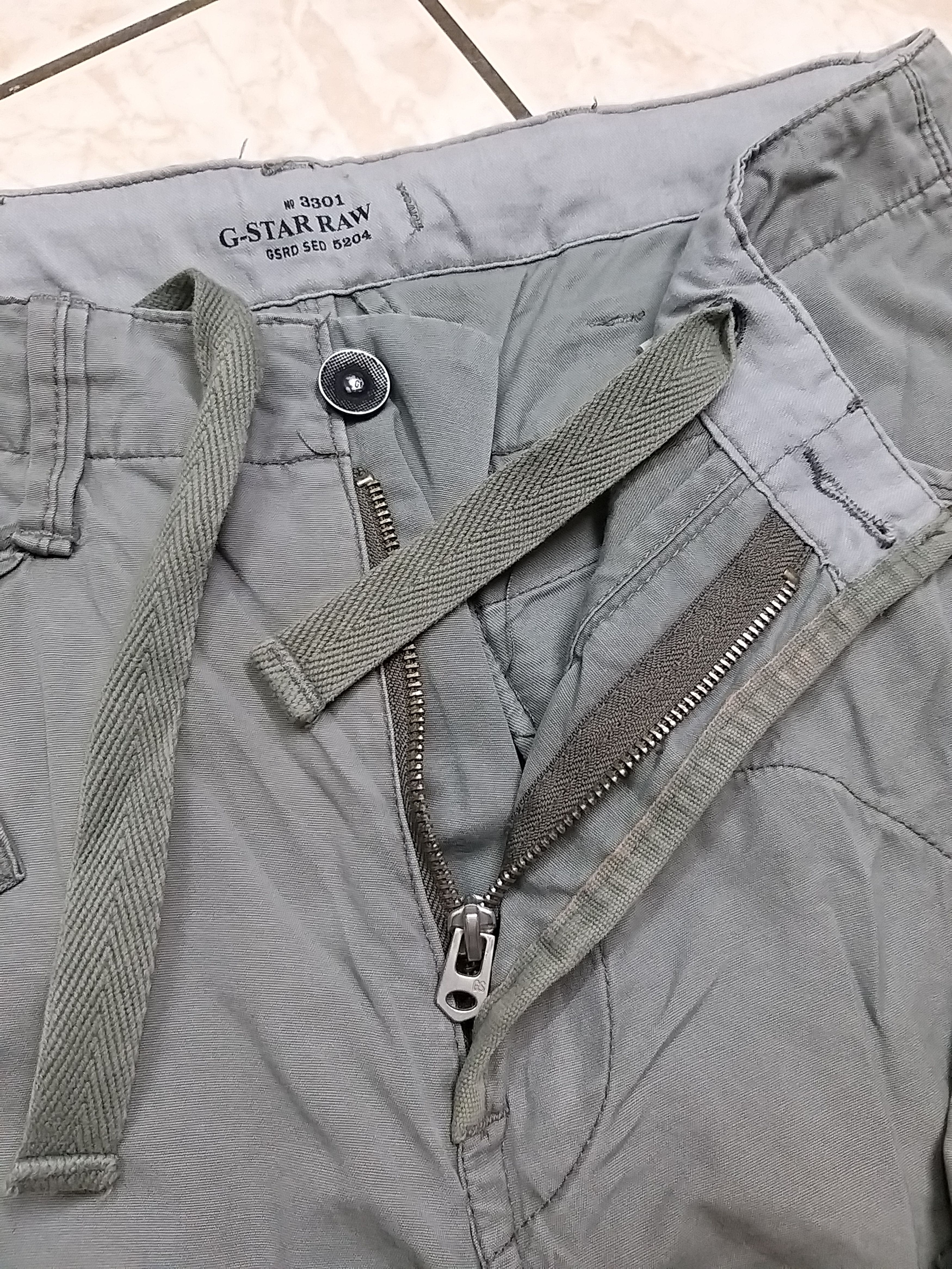 G-Star NICE💥💥G-STAR RAW 3301 MULTIPOCKET/CARGO SHORT PANT Size US 33 - 9 Thumbnail