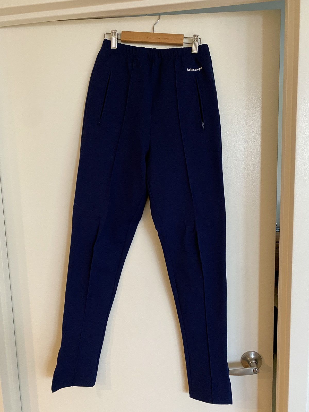 Balenciaga Balenciaga navy fitted track pants w/ zipper detailing Size US 30 / EU 46 - 1 Thumbnail