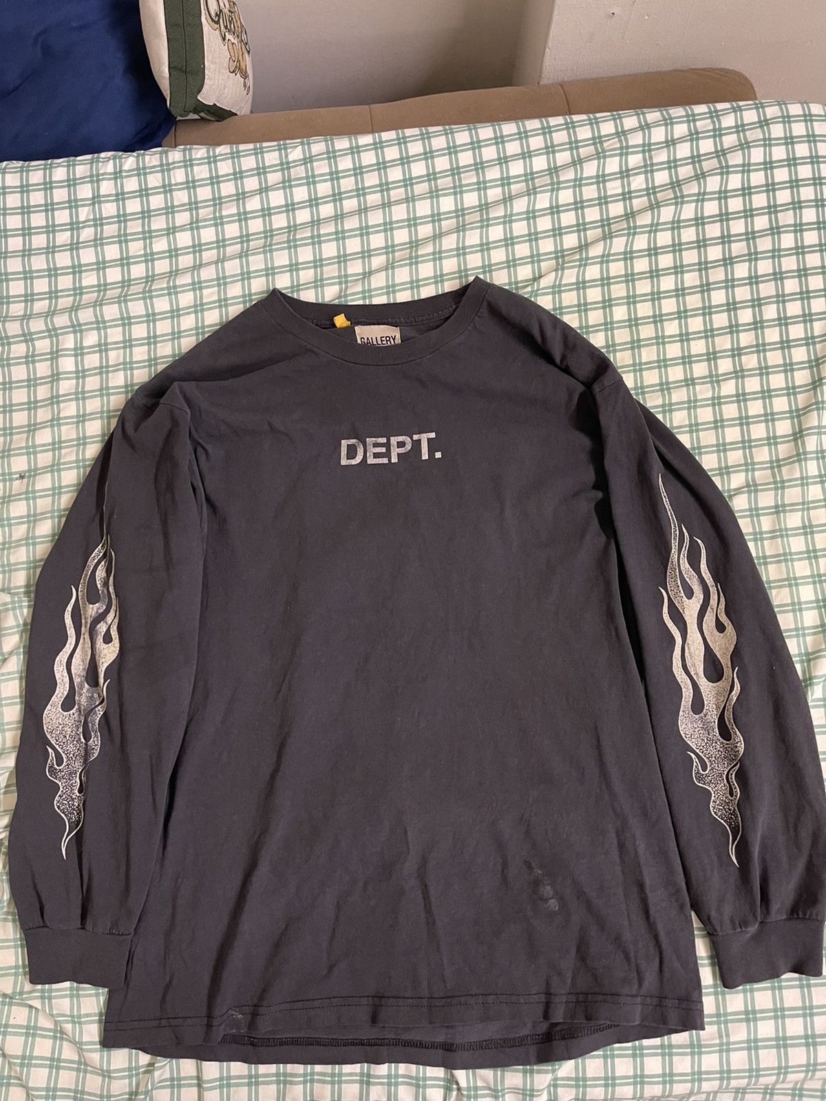 GALLERY DEPT. FLAMES LONG SLEEVE T-SHIRT- GALLERY DEPT. FLAMES LONG SLEEVE T-SHIRT-