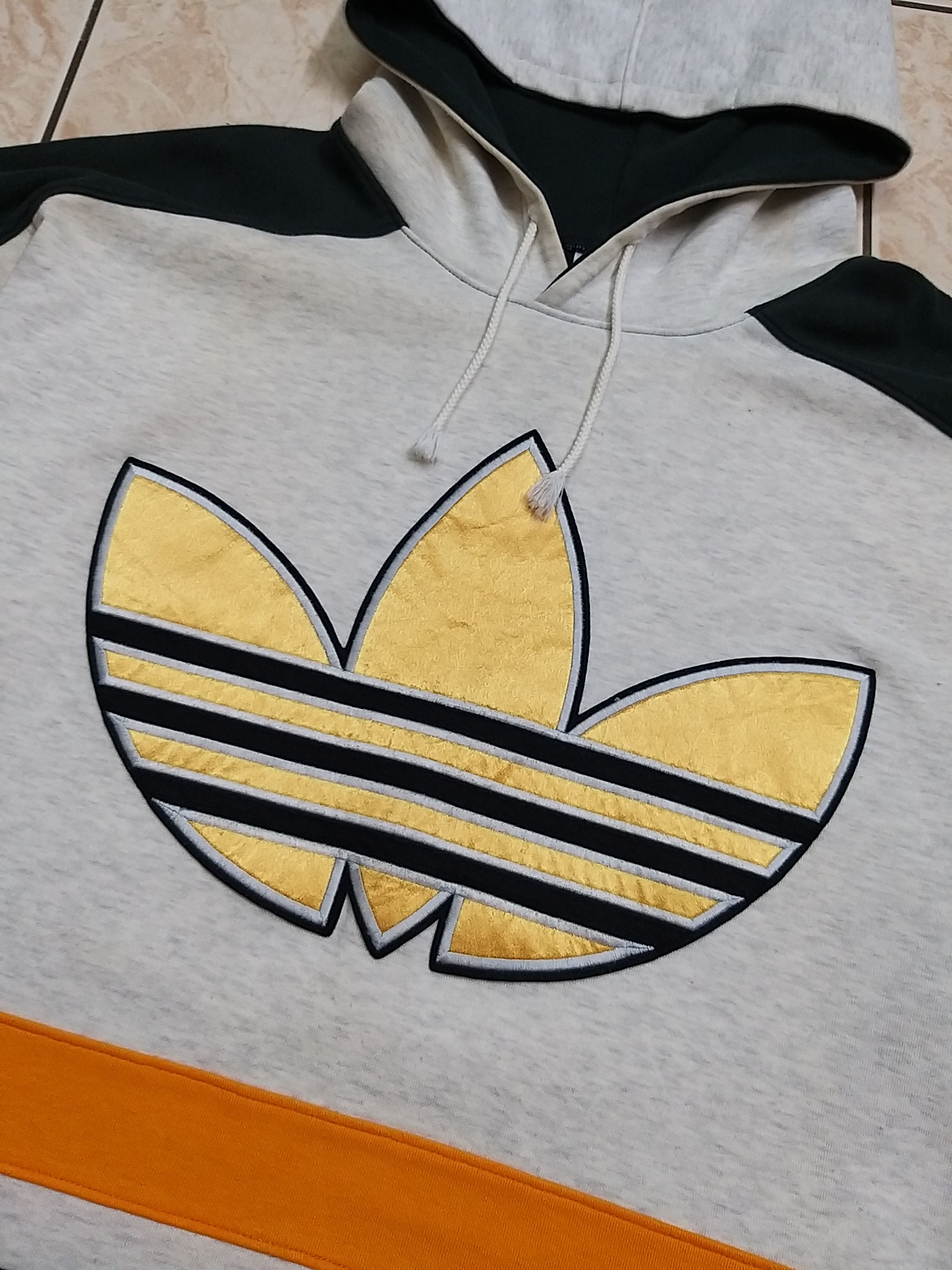 Adidas RARE🔥VINTAGE 90'S ADIDAS TREFOIL BIG LOGO EMBROIDERY HOODIES Size US L / EU 52-54 / 3 - 7 Thumbnail