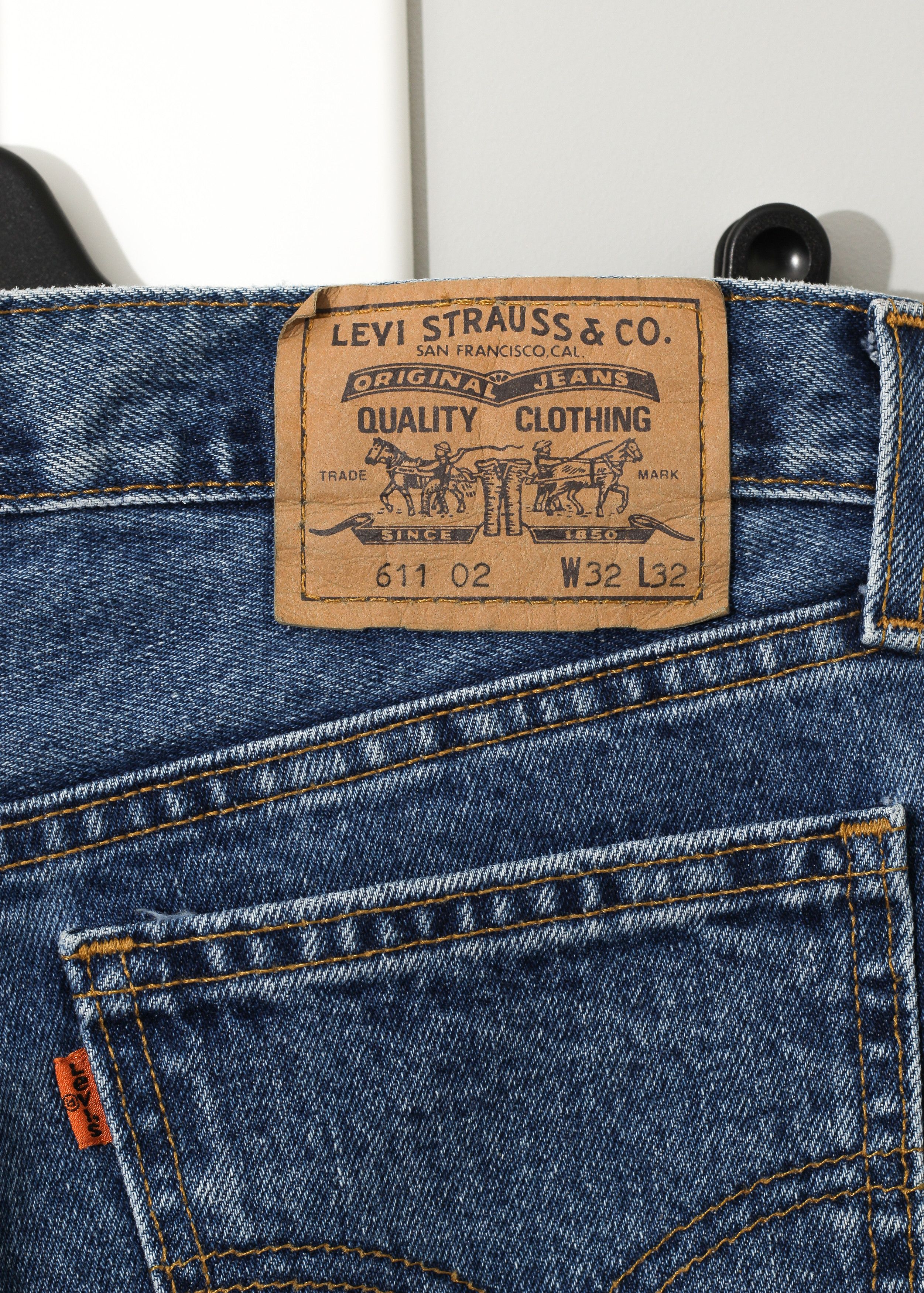 Levi's Vintage Levis Orange Tab 80s Jeans Denim Slim Fit Blue Size US 32 / EU 48 - 5 Thumbnail