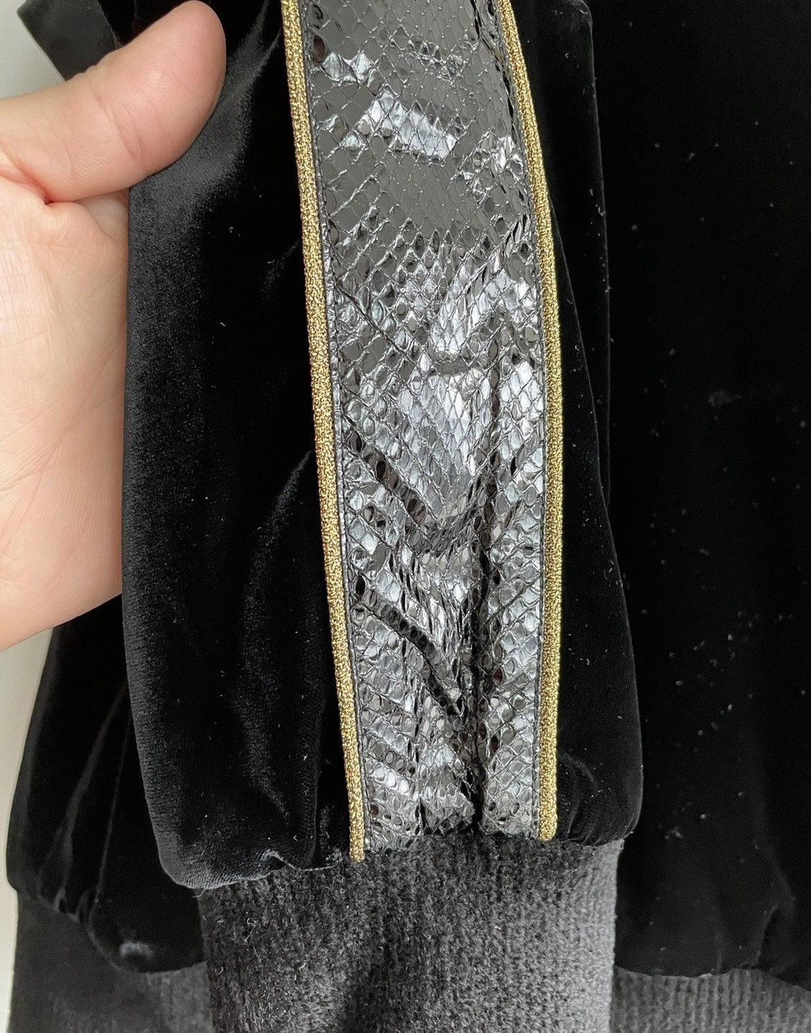 Saint Laurent Paris $4,000 Value Super Limited Runway Velvet Python Teddy Jacket Size US M / EU 48-50 / 2 - 8 Thumbnail