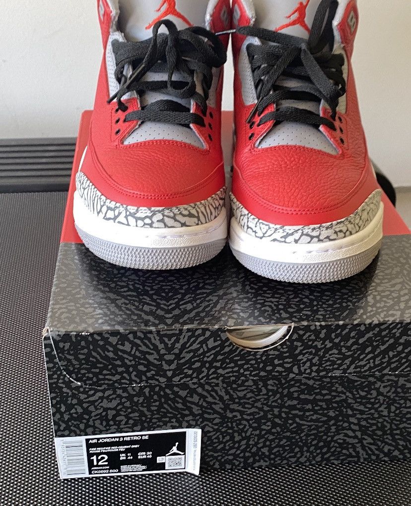 Jordan Brand × Nike Air Jordan 3 Retro SE Unite Size US 12 / EU 45 - 4 Thumbnail