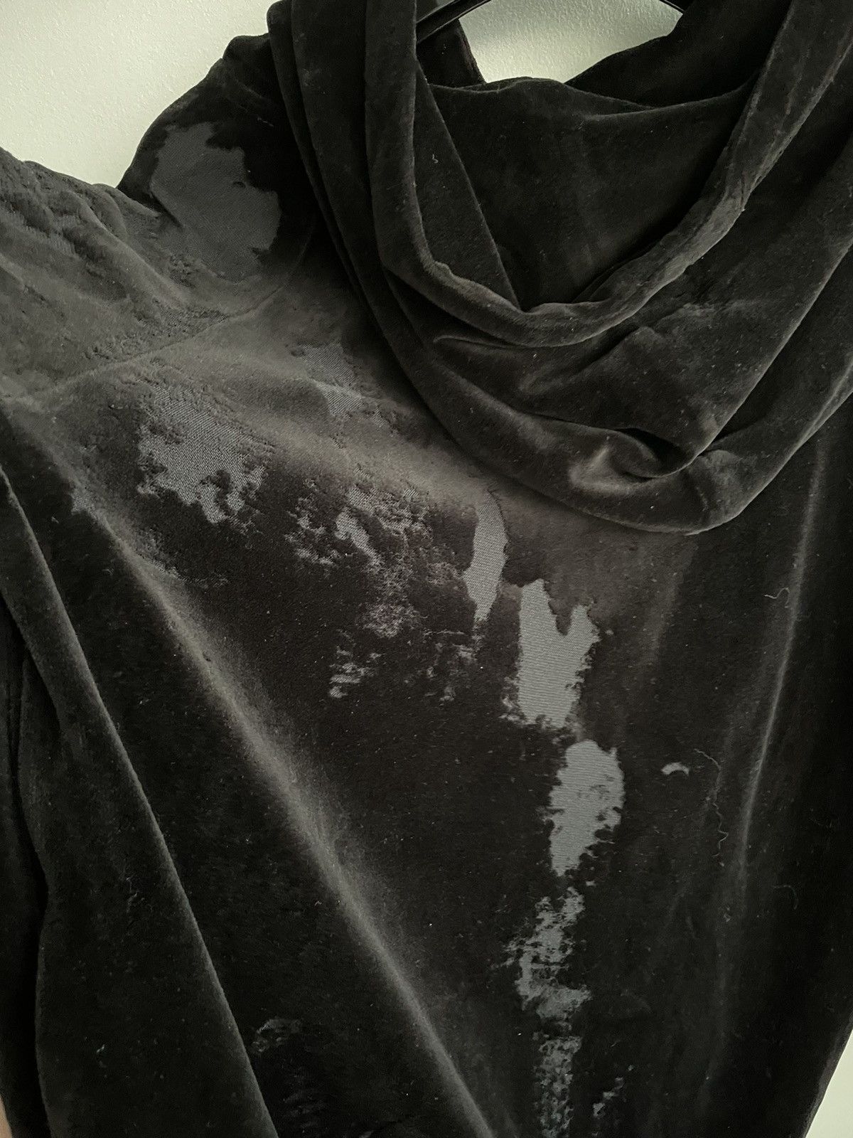 Hedi Slimane × Saint Laurent Paris × Yves Saint Laurent New SL Logo Velvet Distressed Ripped Hoodie Limited Edition Size US M / EU 48-50 / 2 - 22 Thumbnail