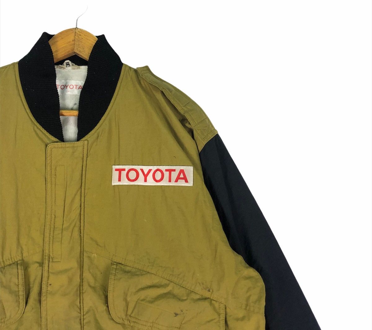 Sports Specialties ☀️TOYOTA Racing MA-1 Bomber Archive Jacket Size US M / EU 48-50 / 2 - 3 Thumbnail
