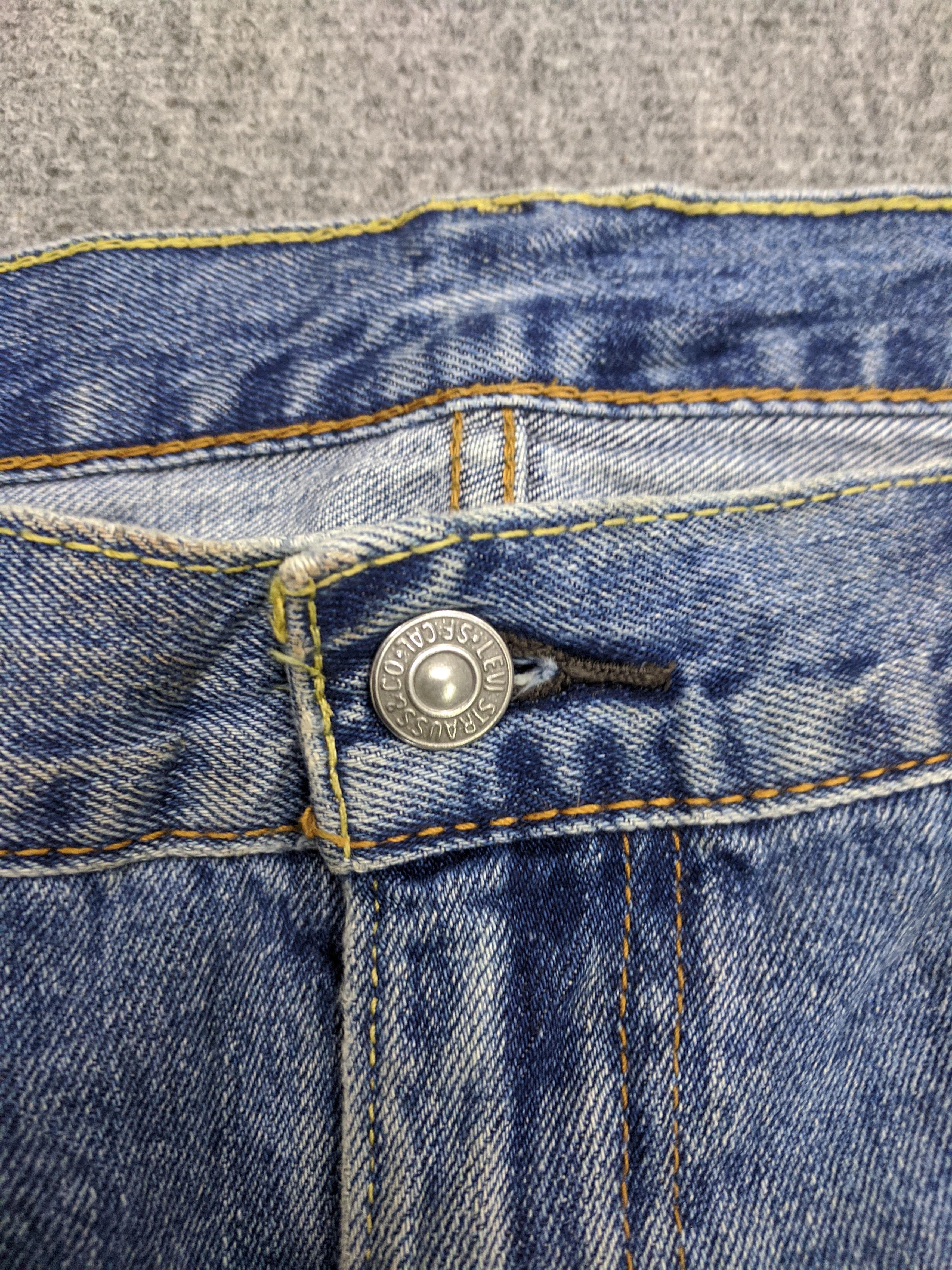 Levi's Vintage Levis 550 Jeans DP0794 Size US 39 - 7 Thumbnail