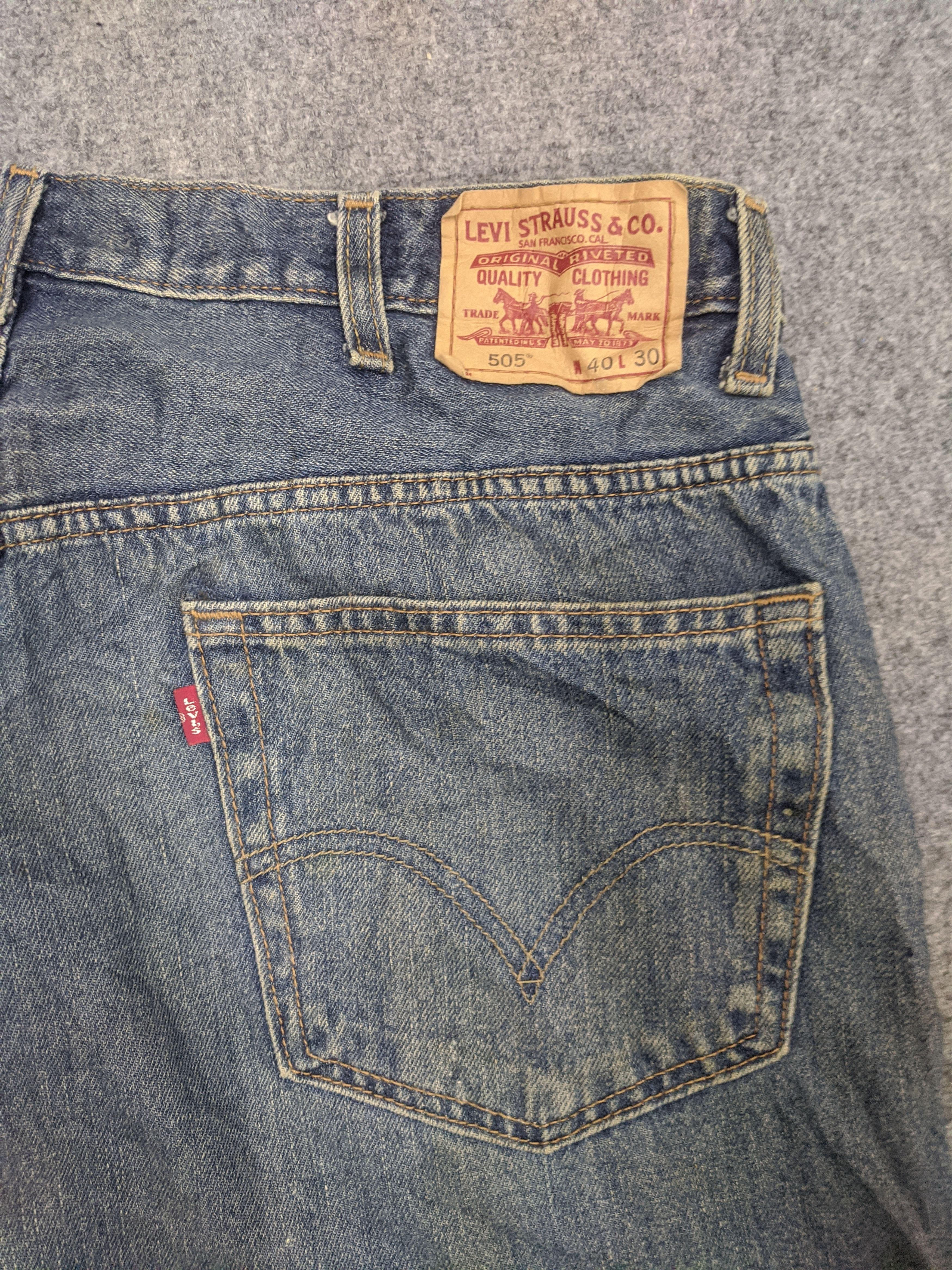 Levi's Vintage Levis 505 Light Wash Jeans DP0798 Size US 40 / EU 56 - 13 Thumbnail