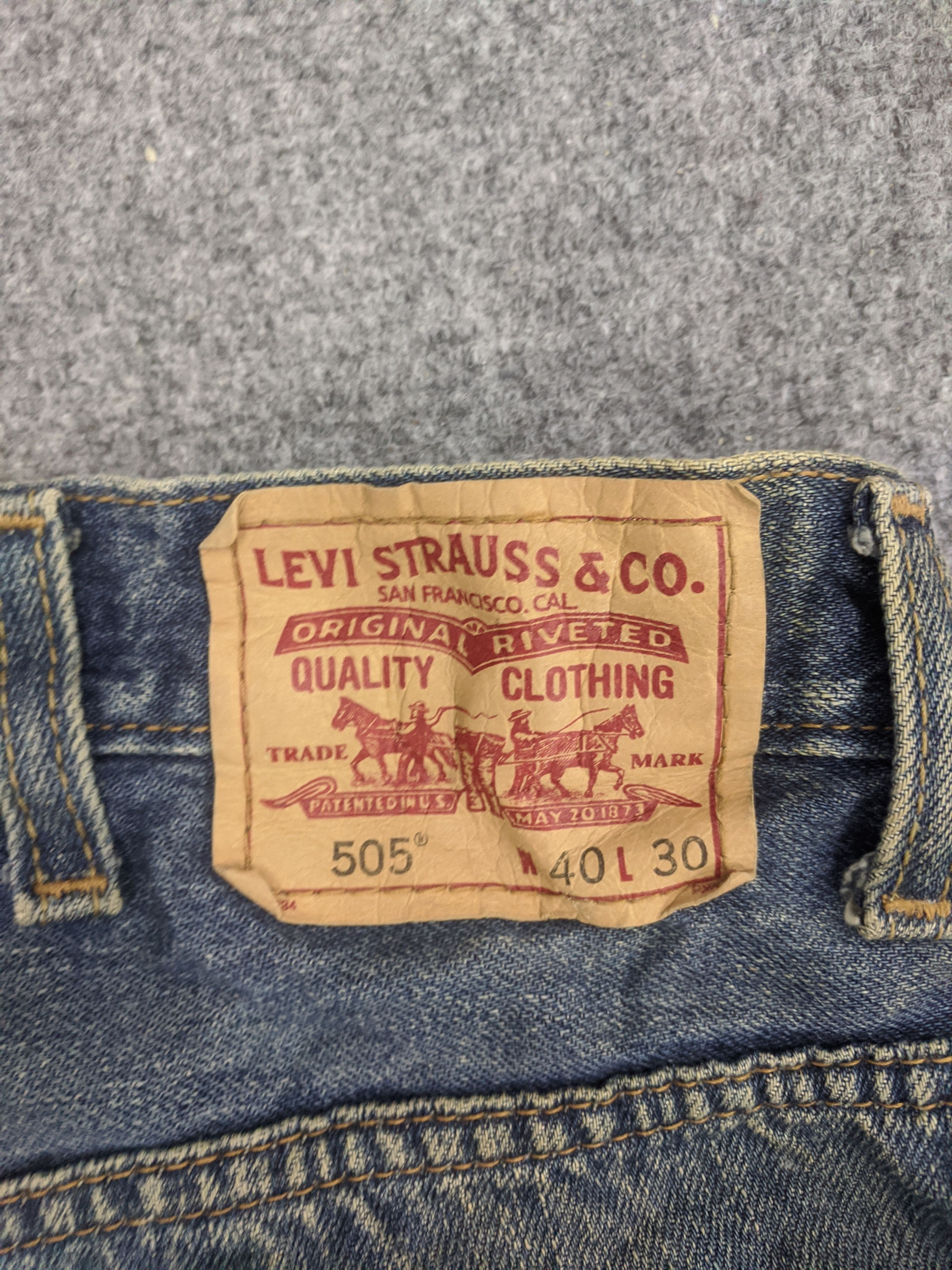 Levi's Vintage Levis 505 Light Wash Jeans DP0798 Size US 40 / EU 56 - 4 Thumbnail