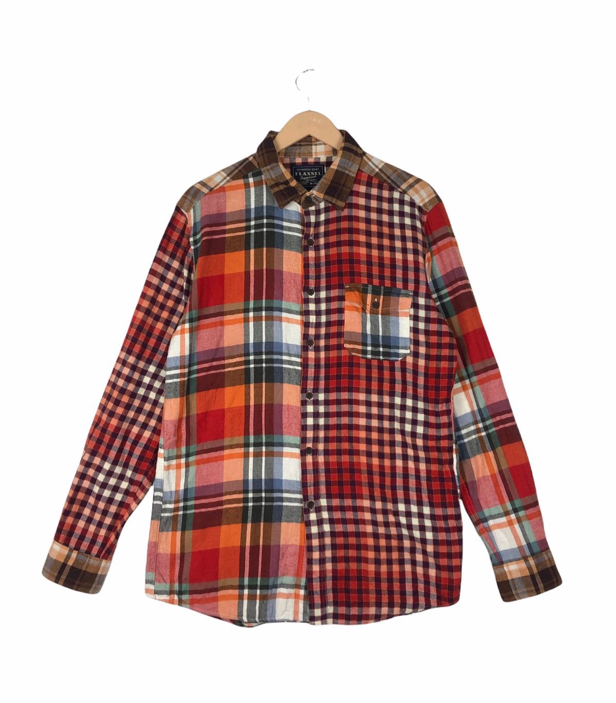 Flannel × Uniqlo Flannel Uniqlo Plaid Tartan Button Ups Shirt Size US L / EU 52-54 / 3 - 1 Thumbnail