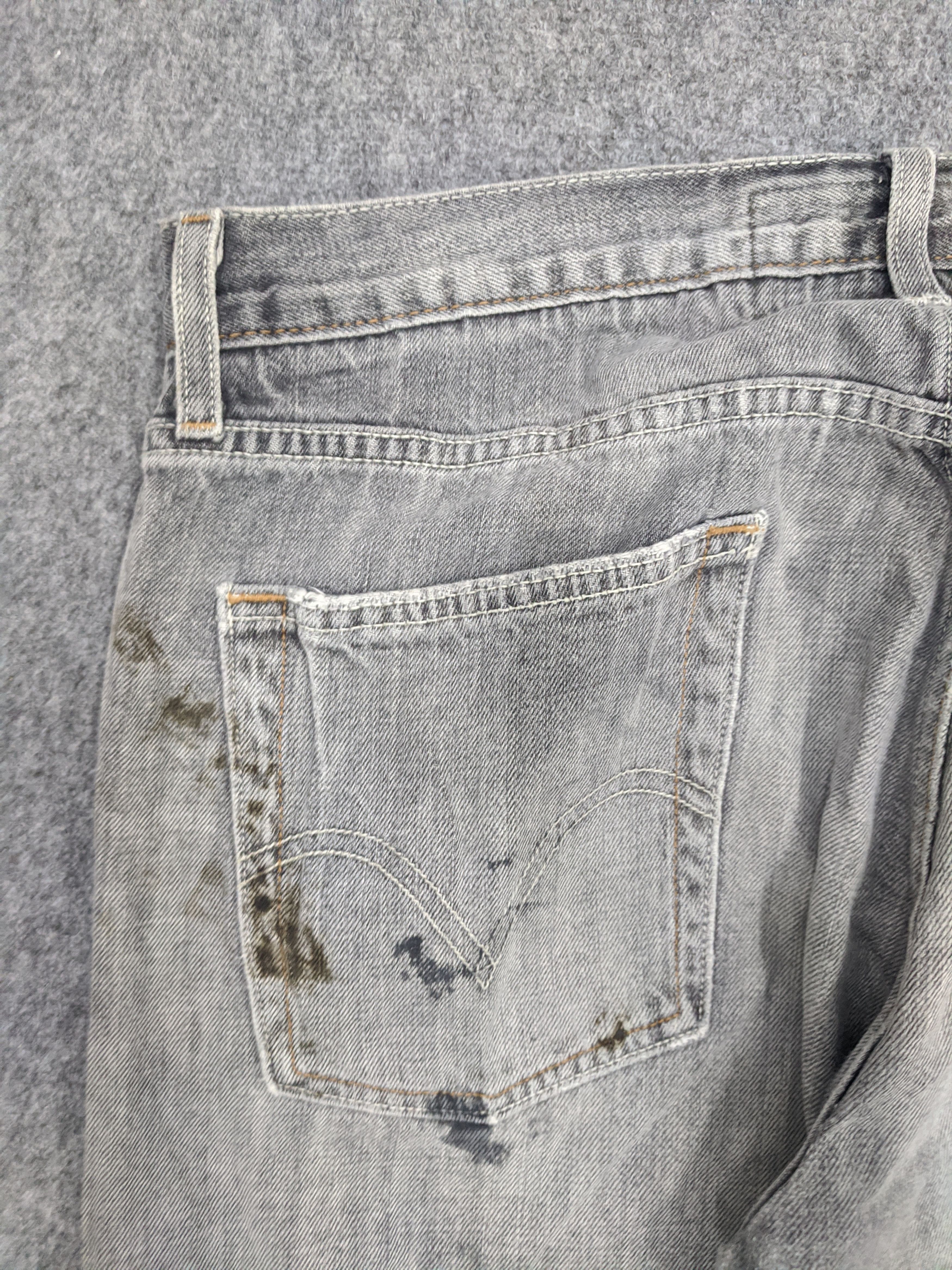 Levi's Vintage Levis 514 Jeans DP0801 Size US 37 - 15 Thumbnail