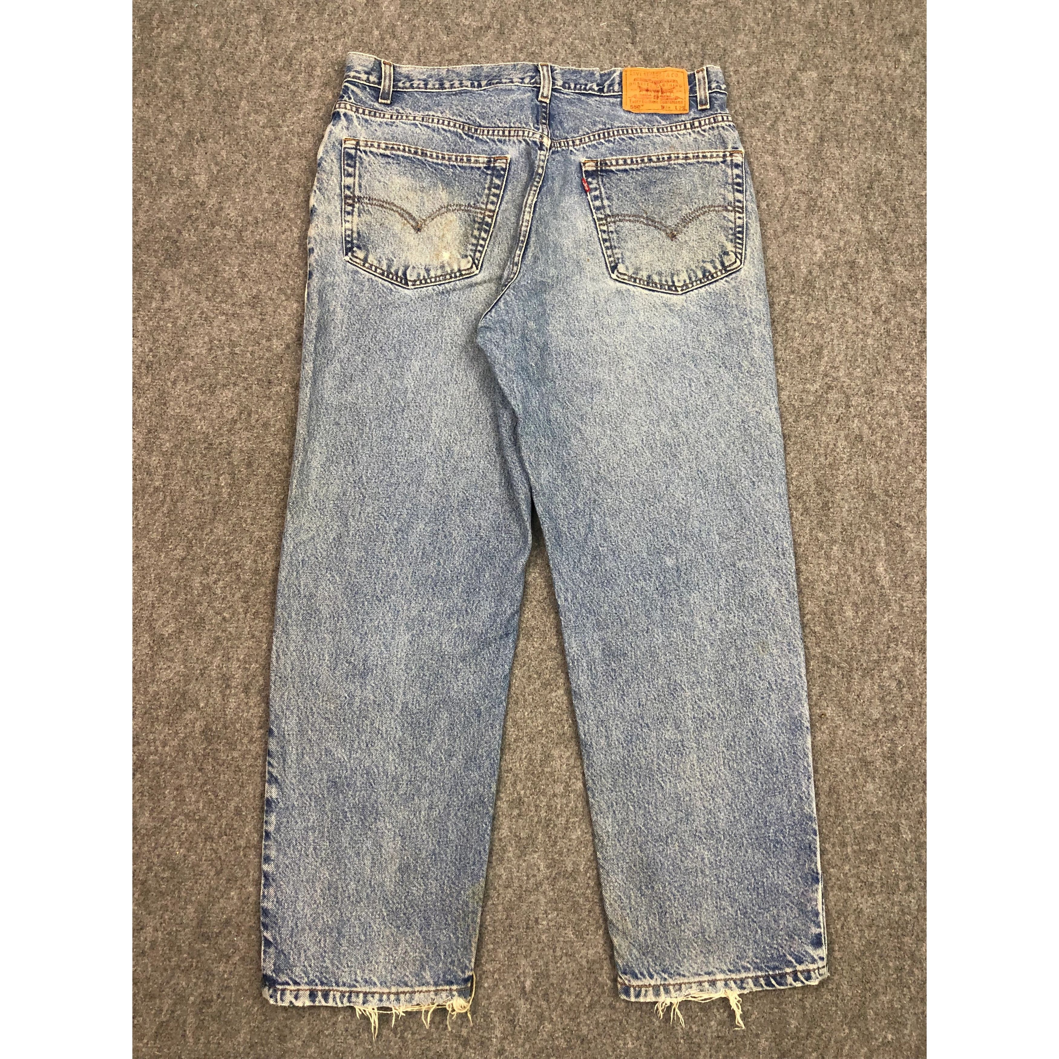 Levi's Vintage 90s Levis 550 Lightwash Jeans DP0561 Size US 38 / EU 54 - 2 Thumbnail