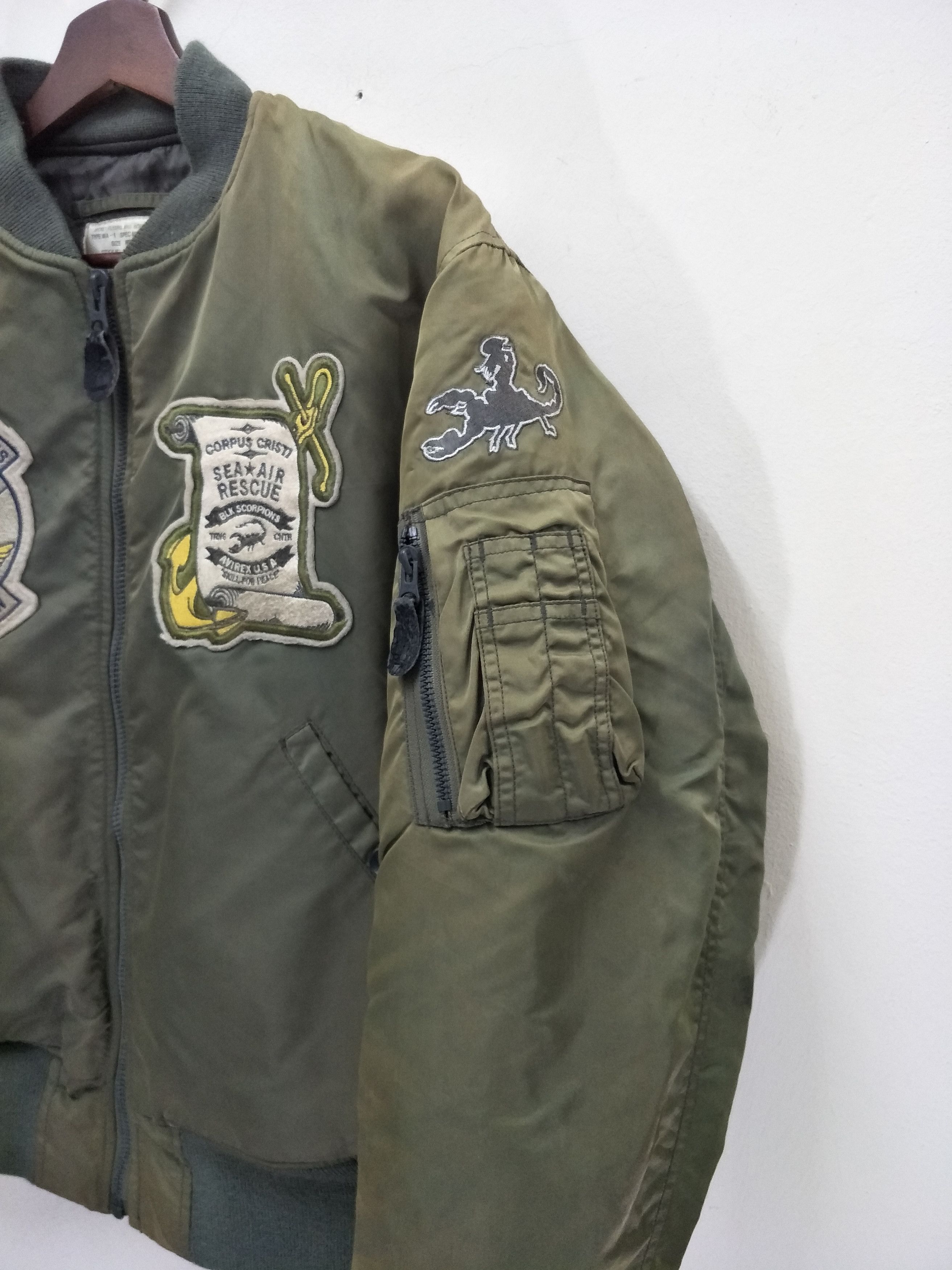 Avirex Vintage Avirex Flight Bombers Jacket Black Scorpions Size US M / EU 48-50 / 2 - 5 Thumbnail