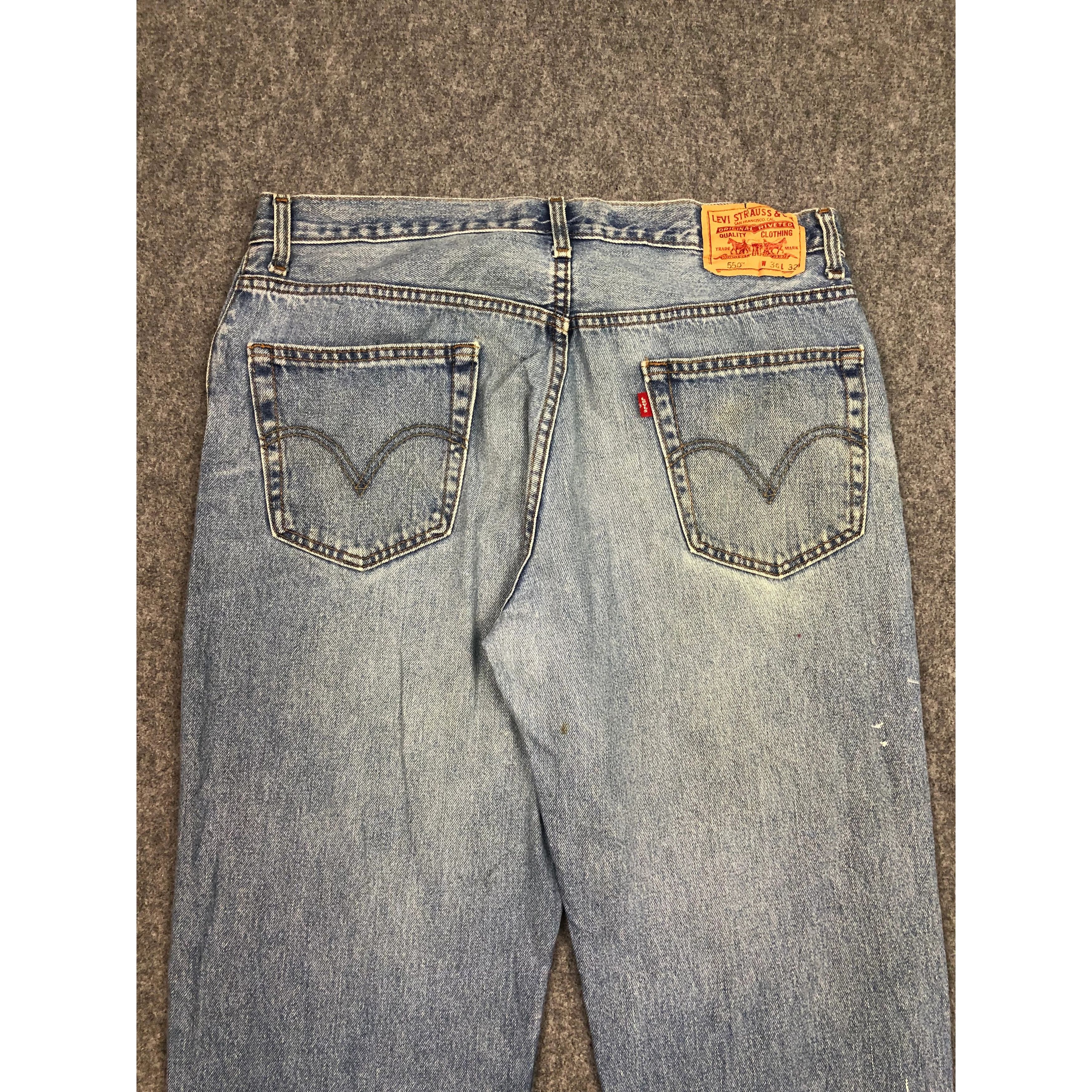 Levi's Vintage Sun Faded Levis 550 Jeans Lightwash DP0534 Size US 37 - 4 Thumbnail