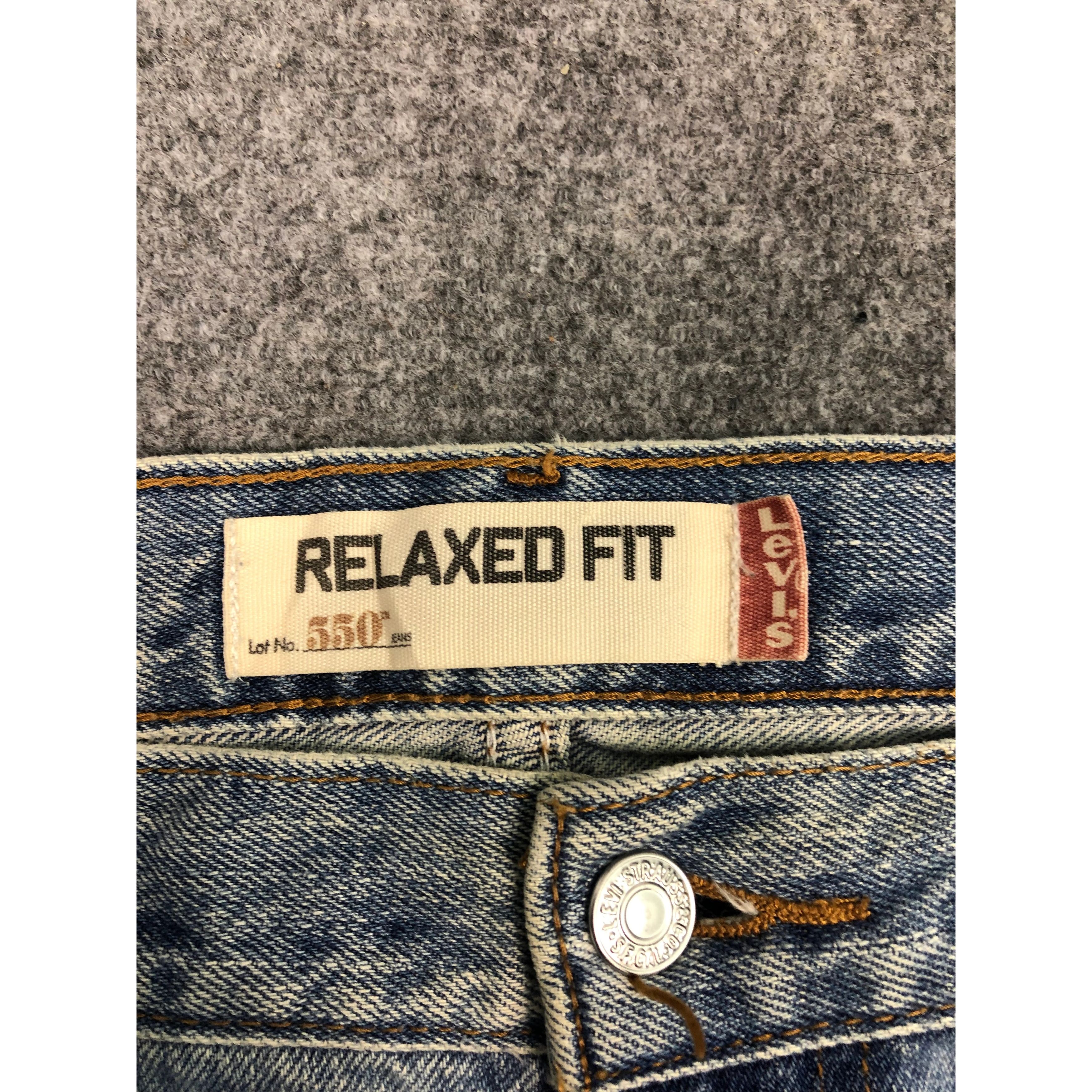 Levi's Vintage Sun Faded Levis 550 Jeans Lightwash DP0534 Size US 37 - 6 Thumbnail