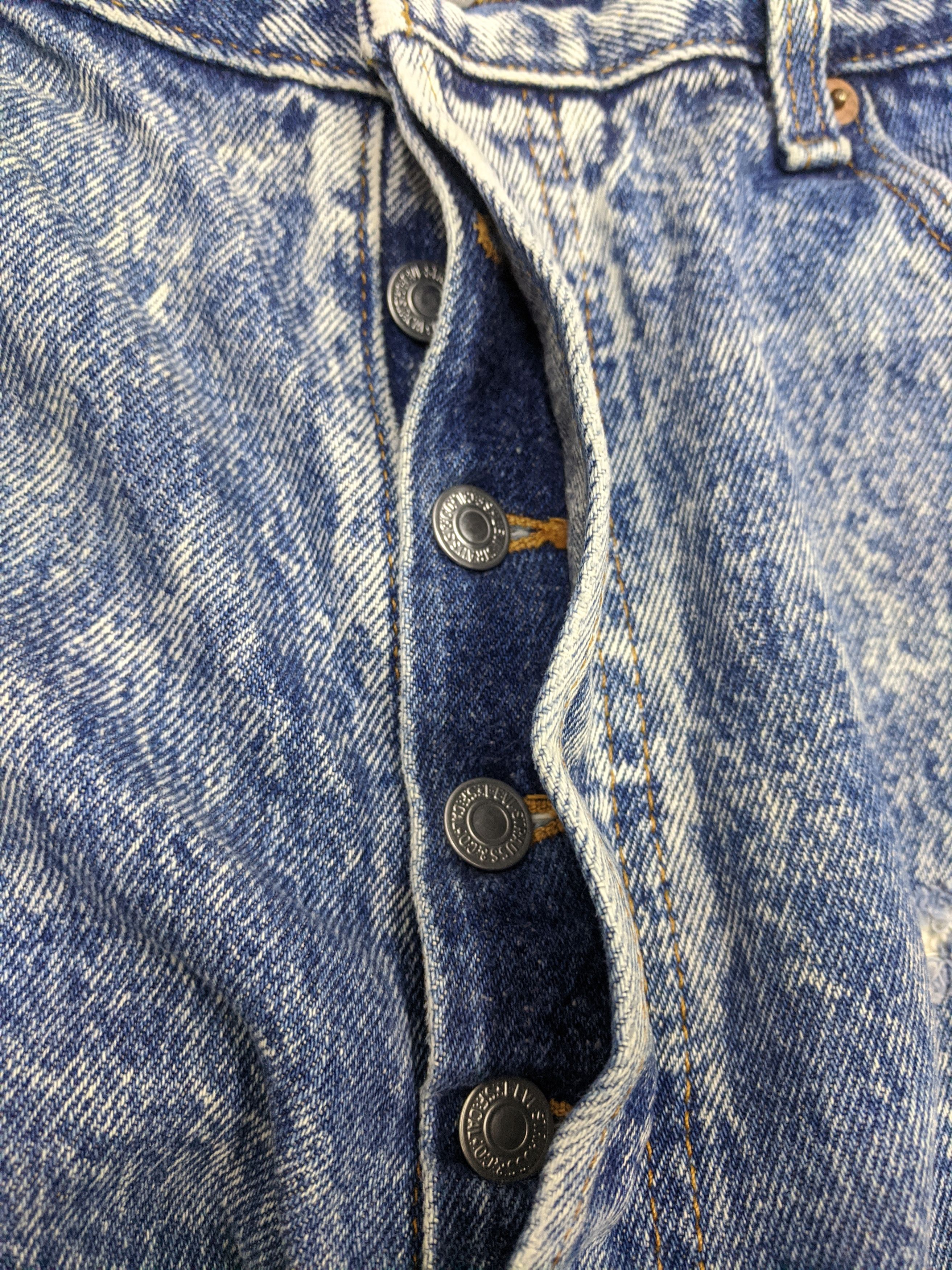 Levi's Vintage 90s Levis 501 Acid Wash Jeans DP0817 Size US 35 - 10 Thumbnail