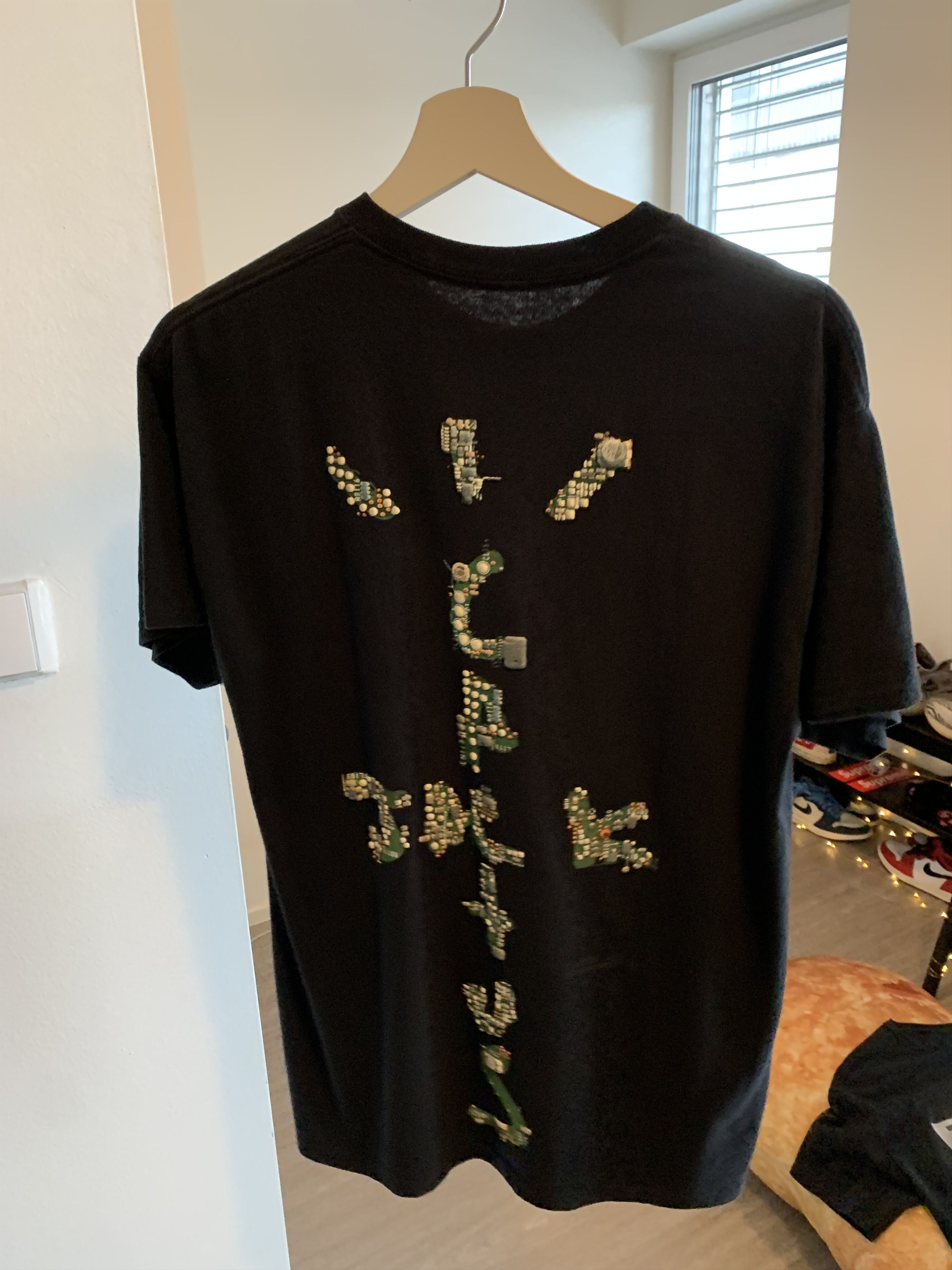 Travis Scott MOTHERBOARD LOGO T-SHIRT | Grailed