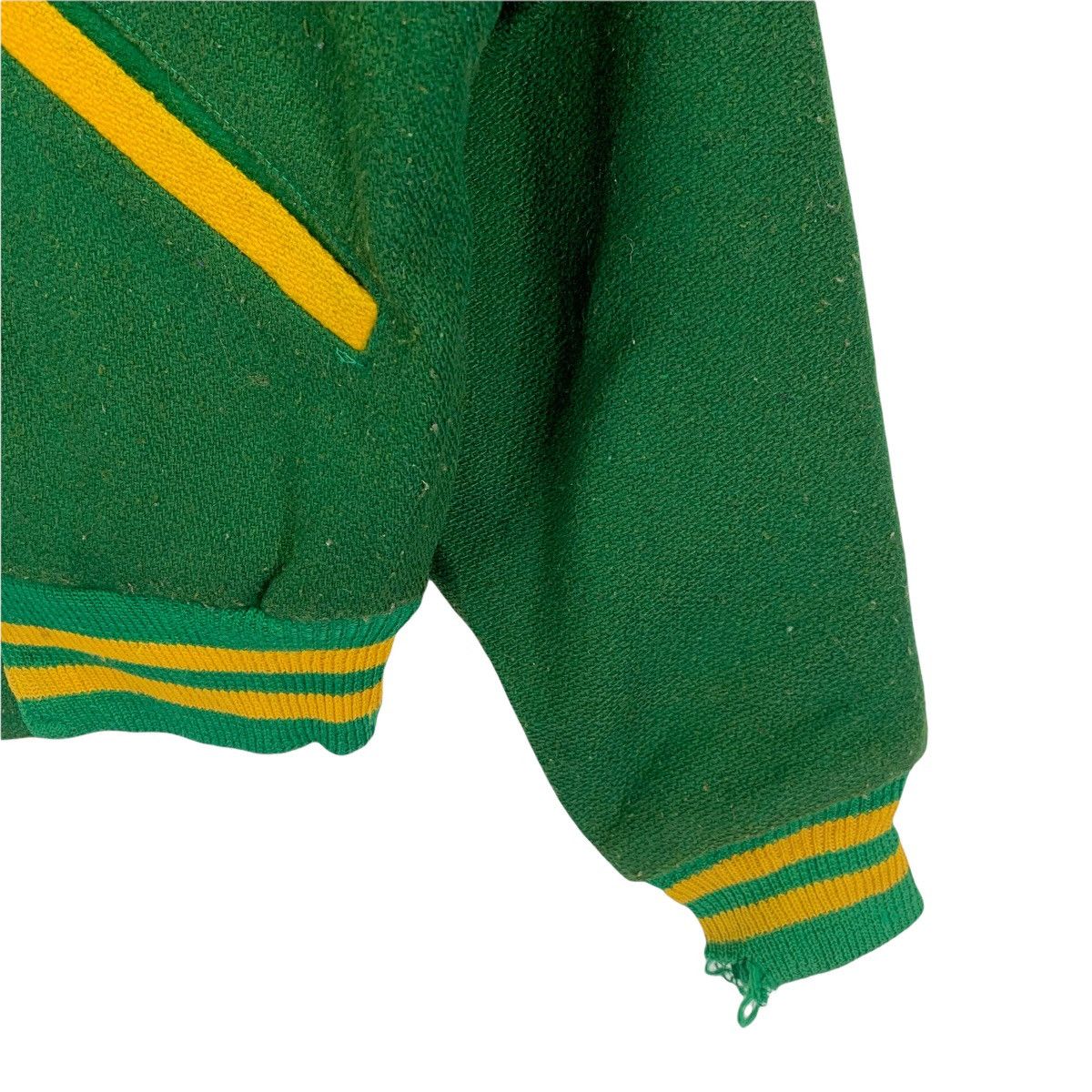 Vintage Vintage 60s College At Geneseo New York Butwin Varsity Size US M / EU 48-50 / 2 - 6 Thumbnail