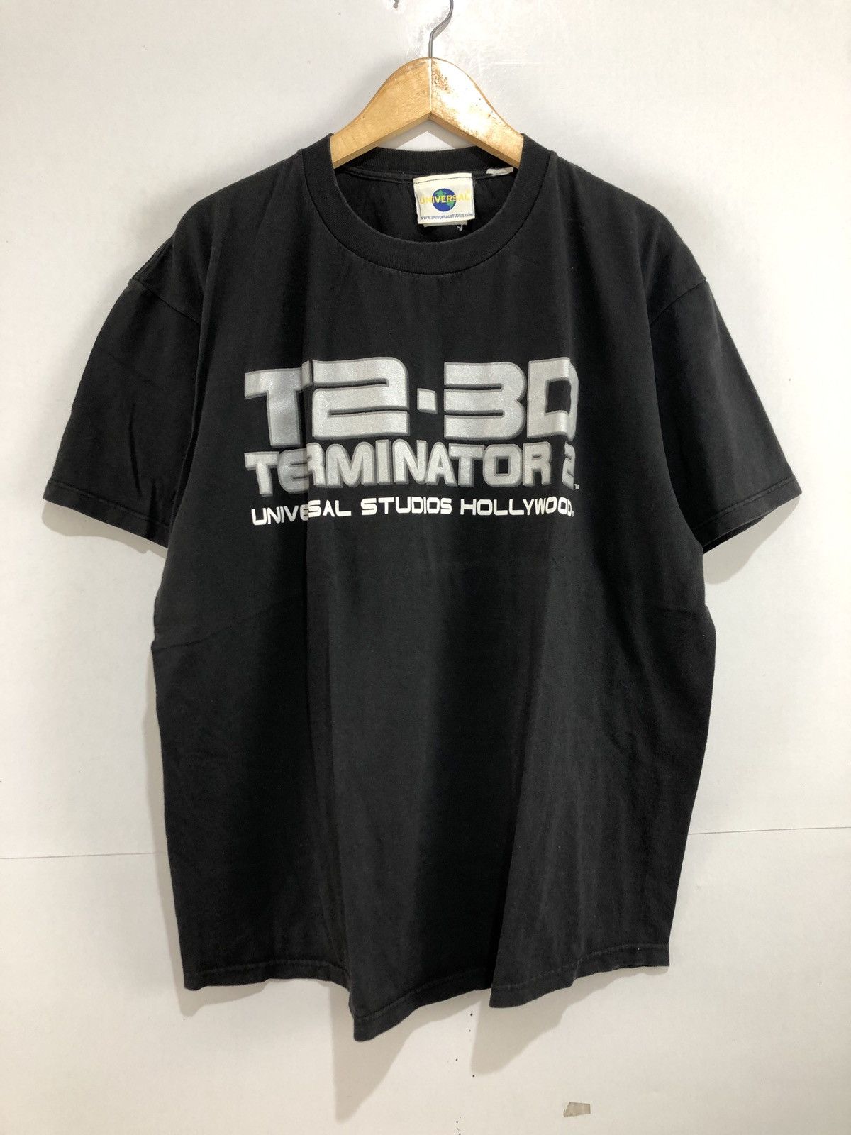 Vintage Vintage Terminator 2 Universal Studiosu T-Shirt Size US XL / EU 56 / 4 - 1 Thumbnail
