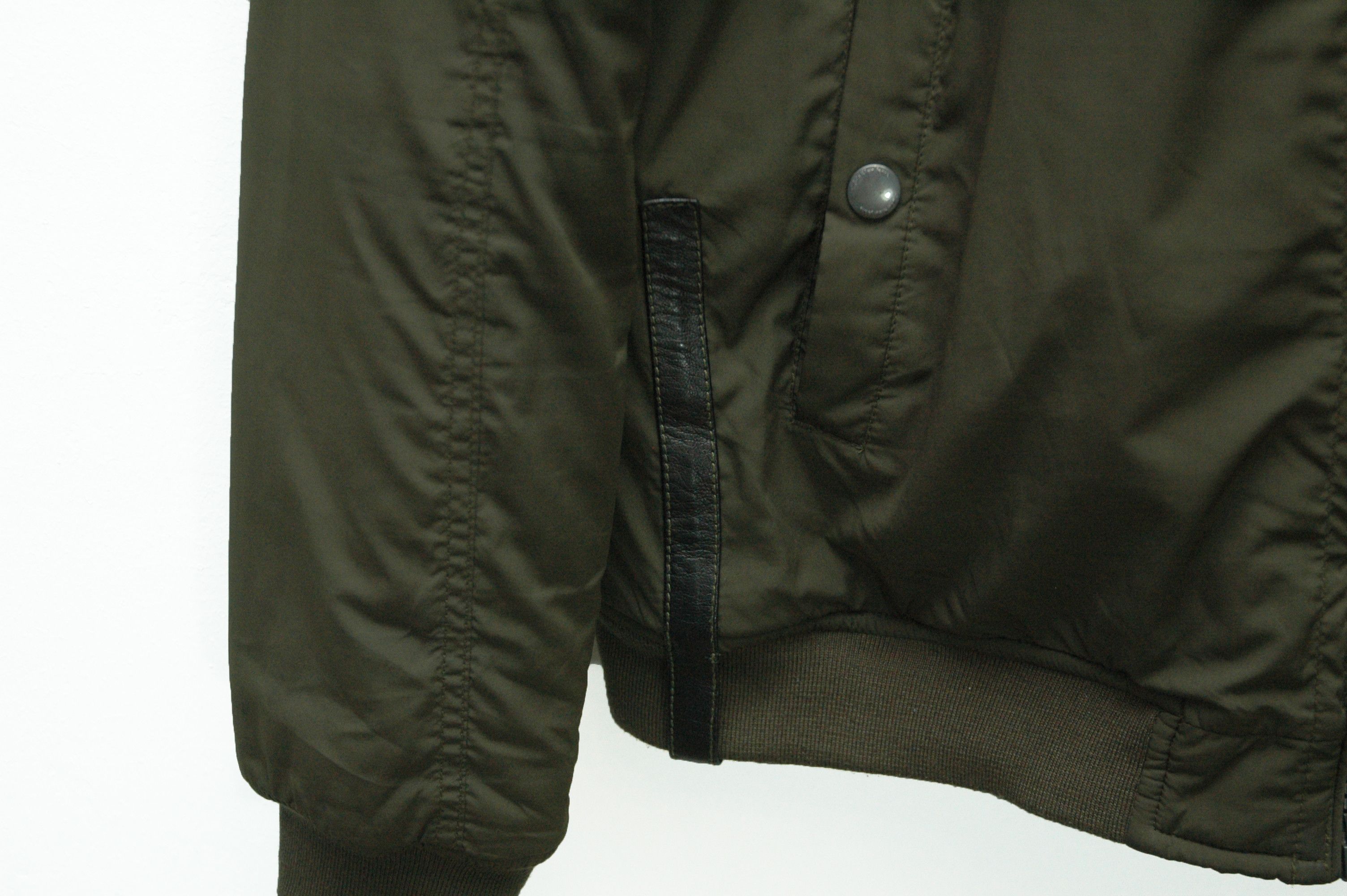 Calvin Klein Calvin Klein Jeans Warm Bomber Jacket Size US XL / EU 56 / 4 - 6 Thumbnail