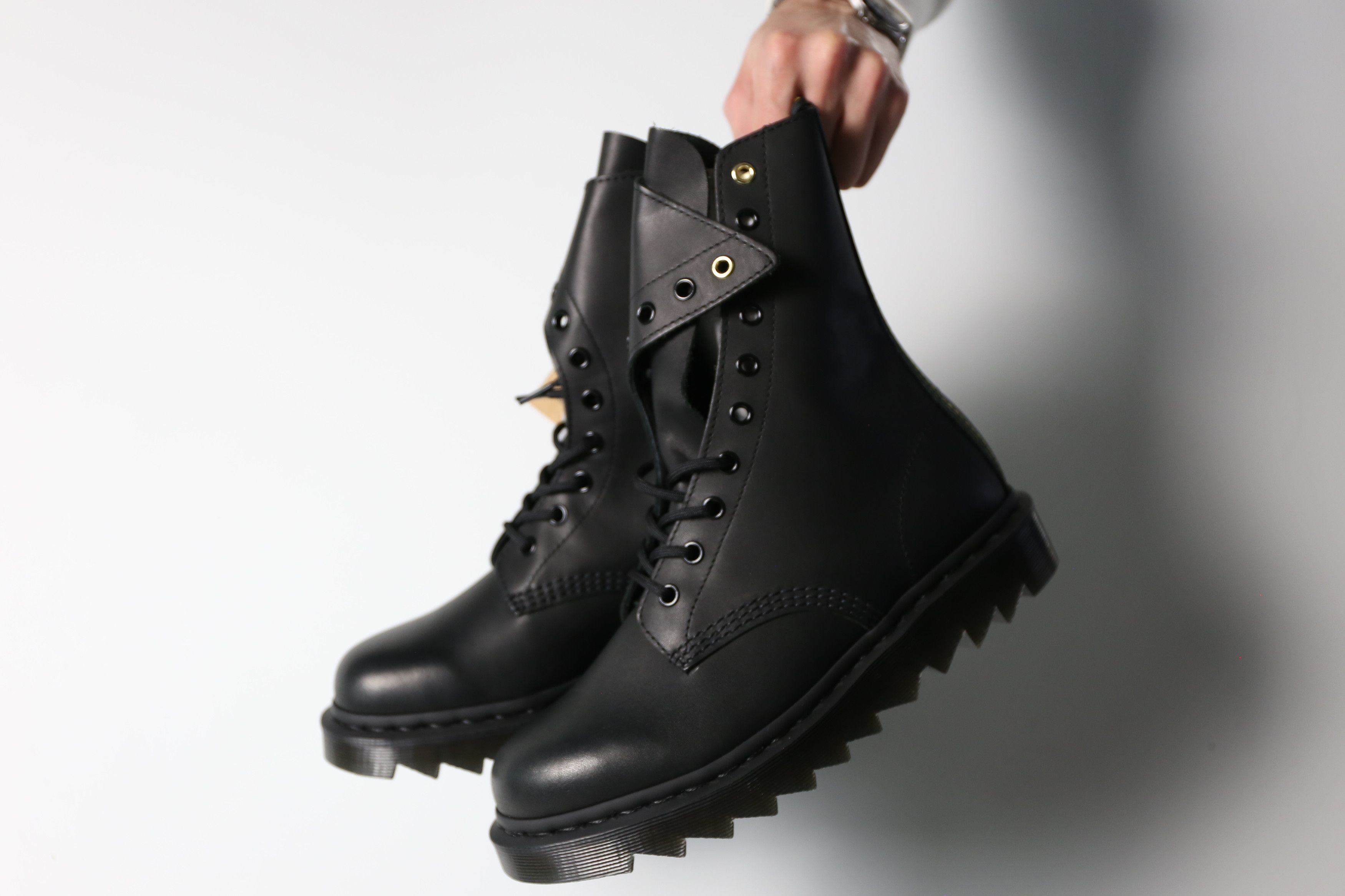 Dr. Martens × Yohji Yamamoto Yohji Yamamoto x Dr. Martens 