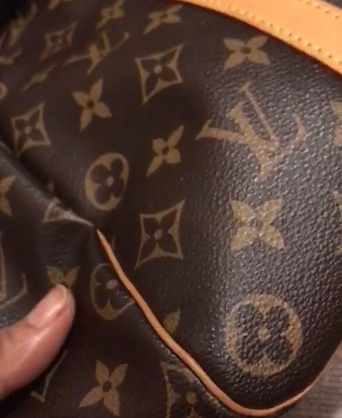 Louis Vuitton Louis Vuitton Speedy b40 monogram Size 40 - 12 Thumbnail