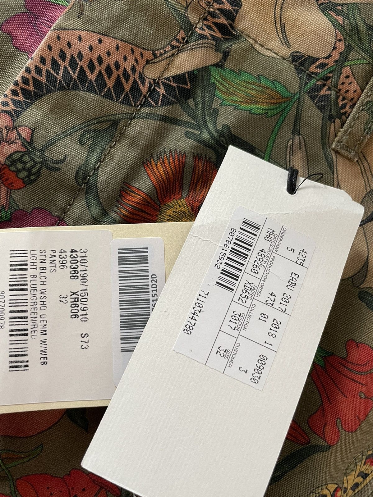 Gucci Gucci Limited Edition Super Runway Floral Pant Brand New Size US 31 - 25 Thumbnail