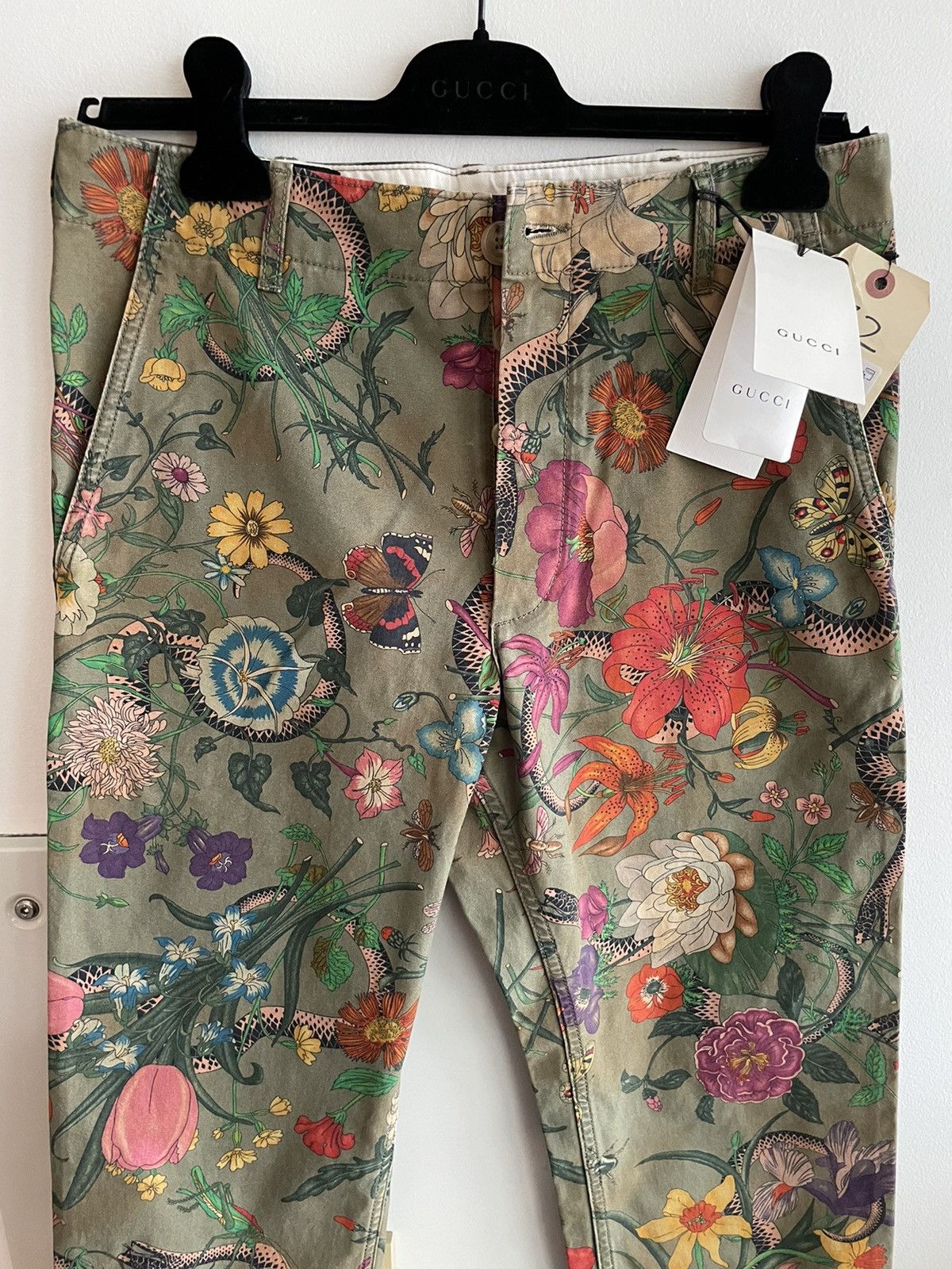 Gucci Gucci Limited Edition Super Runway Floral Pant Brand New Size US 31 - 3 Thumbnail