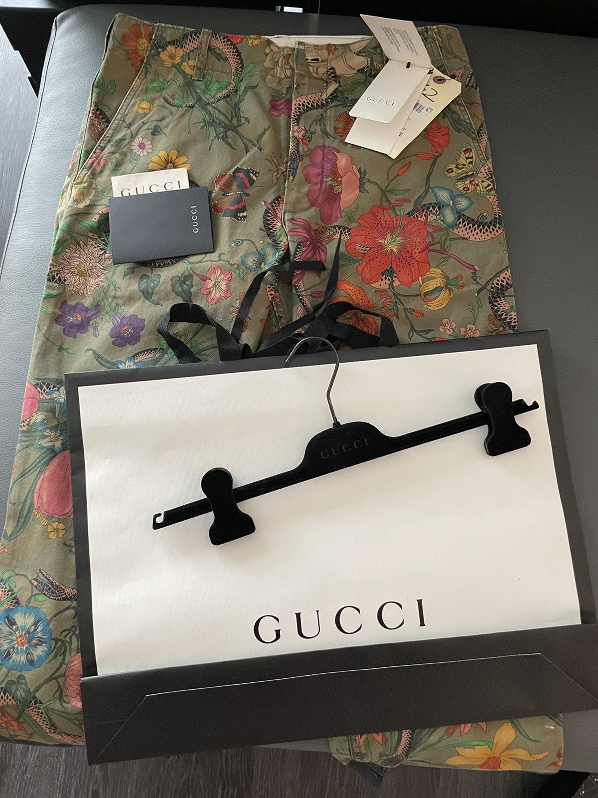Gucci Gucci Limited Edition Super Runway Floral Pant Brand New Size US 31 - 13 Thumbnail