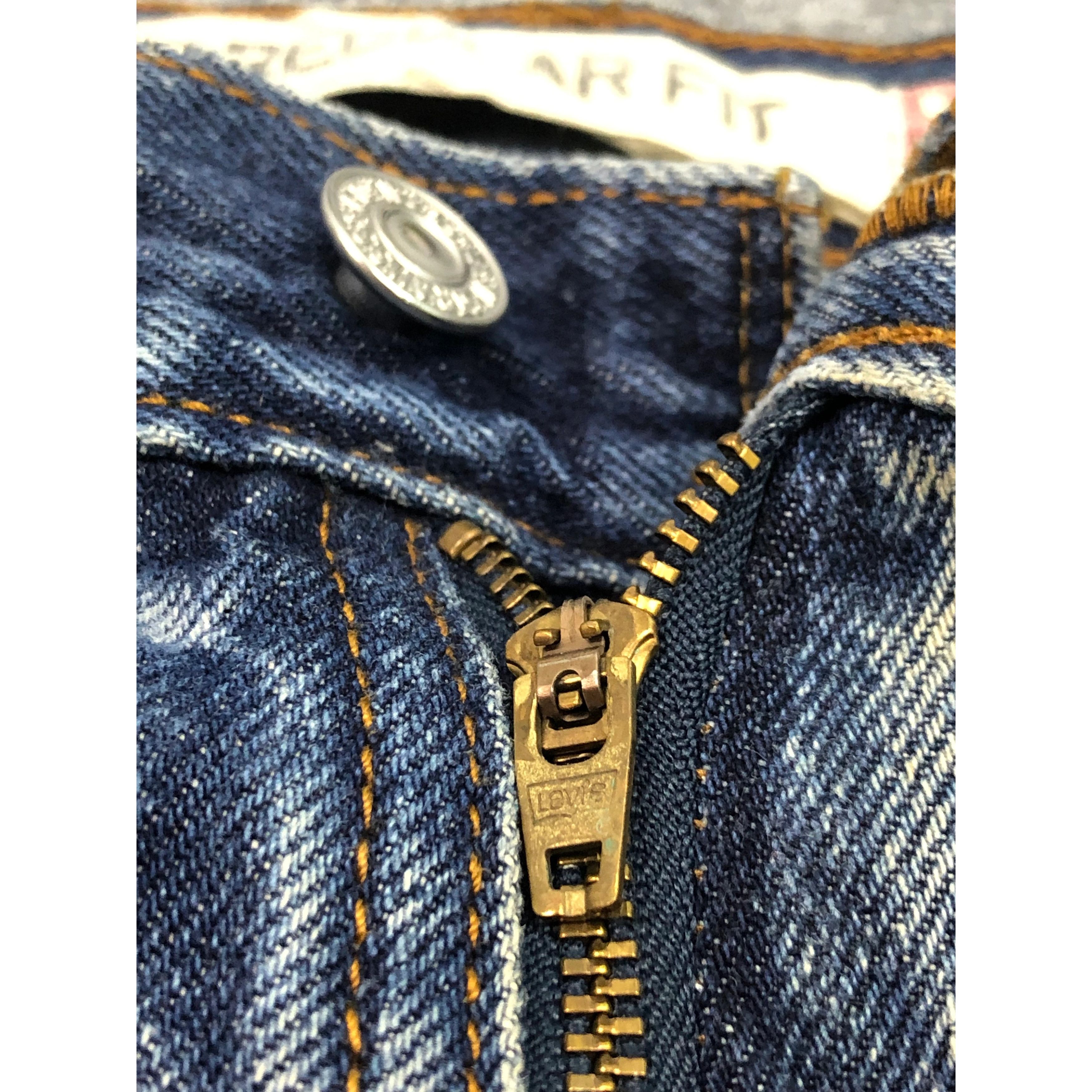 Levi's Vintage Levis 505 Regular Fit Faded Denim DP0347 Size US 39 - 8 Thumbnail