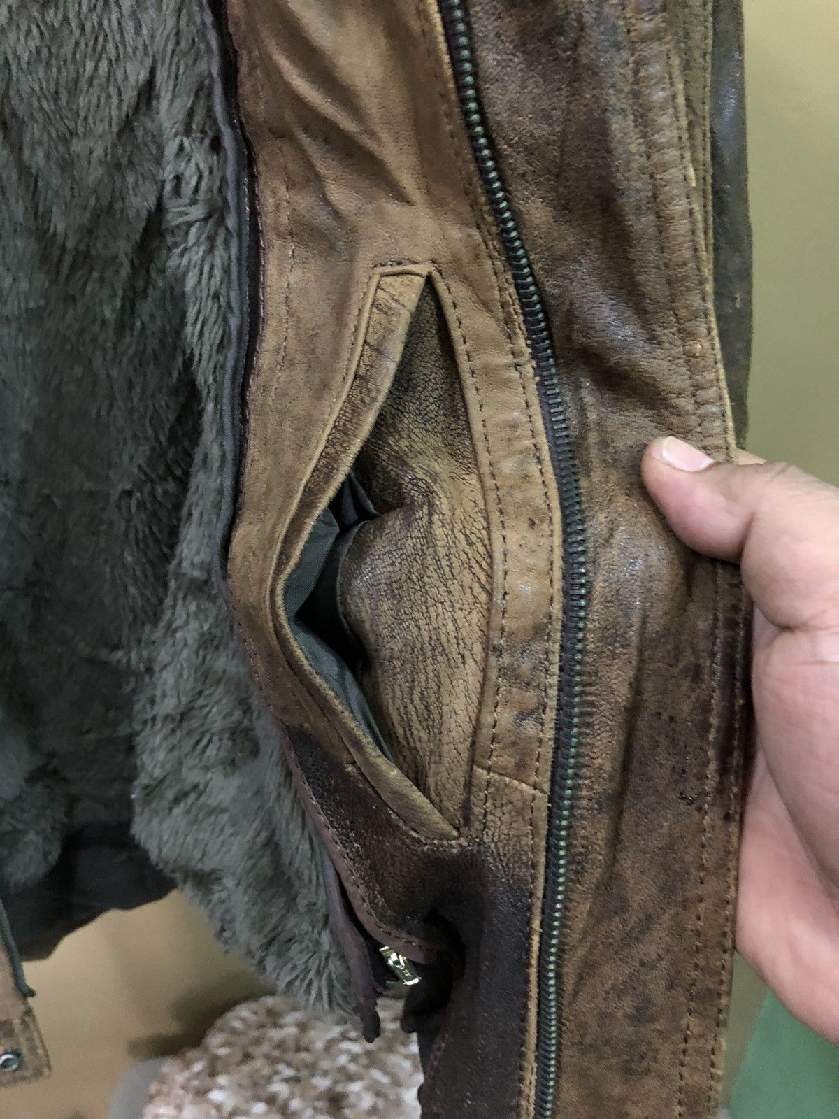 Genuine Leather Vintage Leather Jacket Size US M / EU 48-50 / 2 - 9 Thumbnail