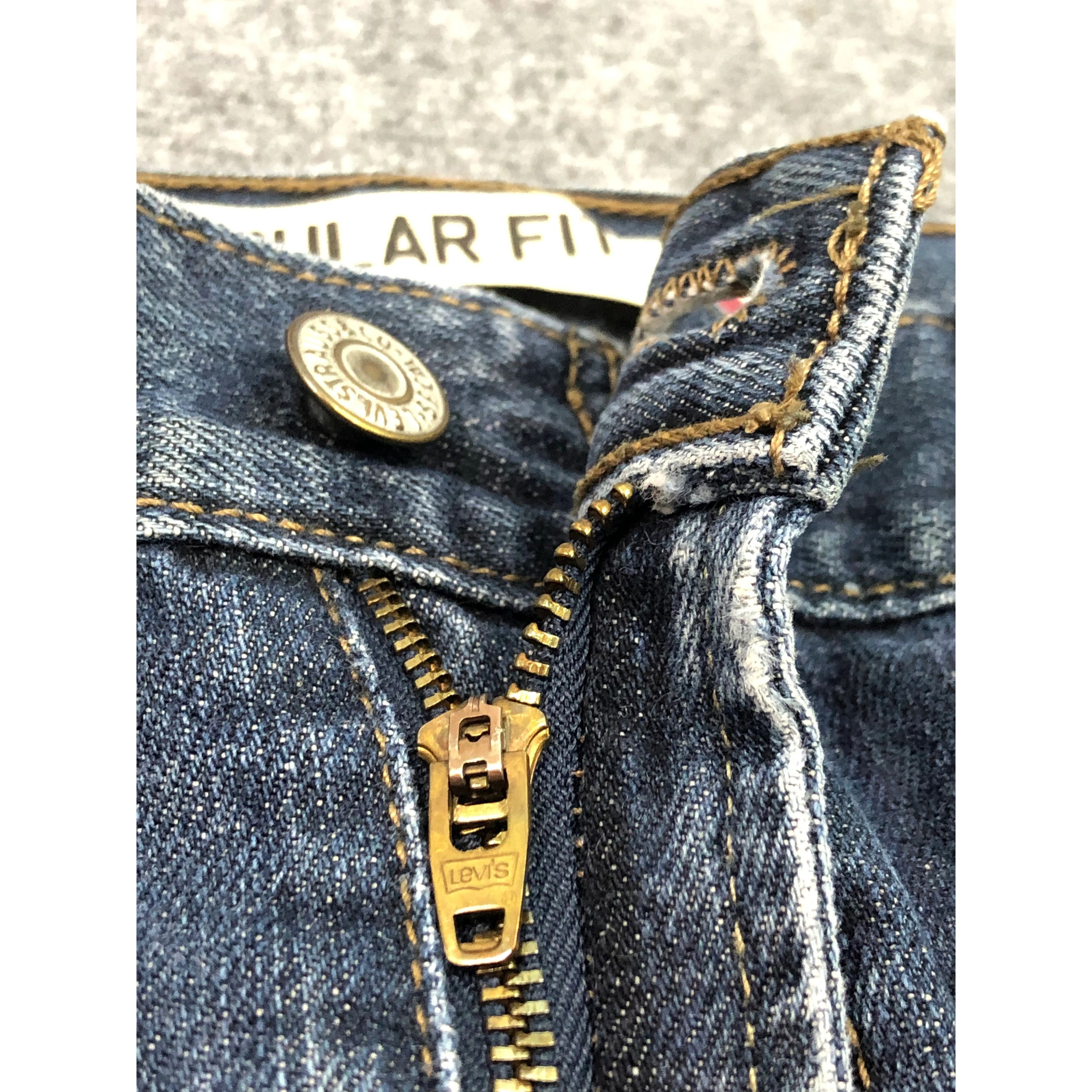 Levi's Vintage Levis 505 Regular Fit Blue Denim DP0339 Size US 40 / EU 56 - 7 Thumbnail