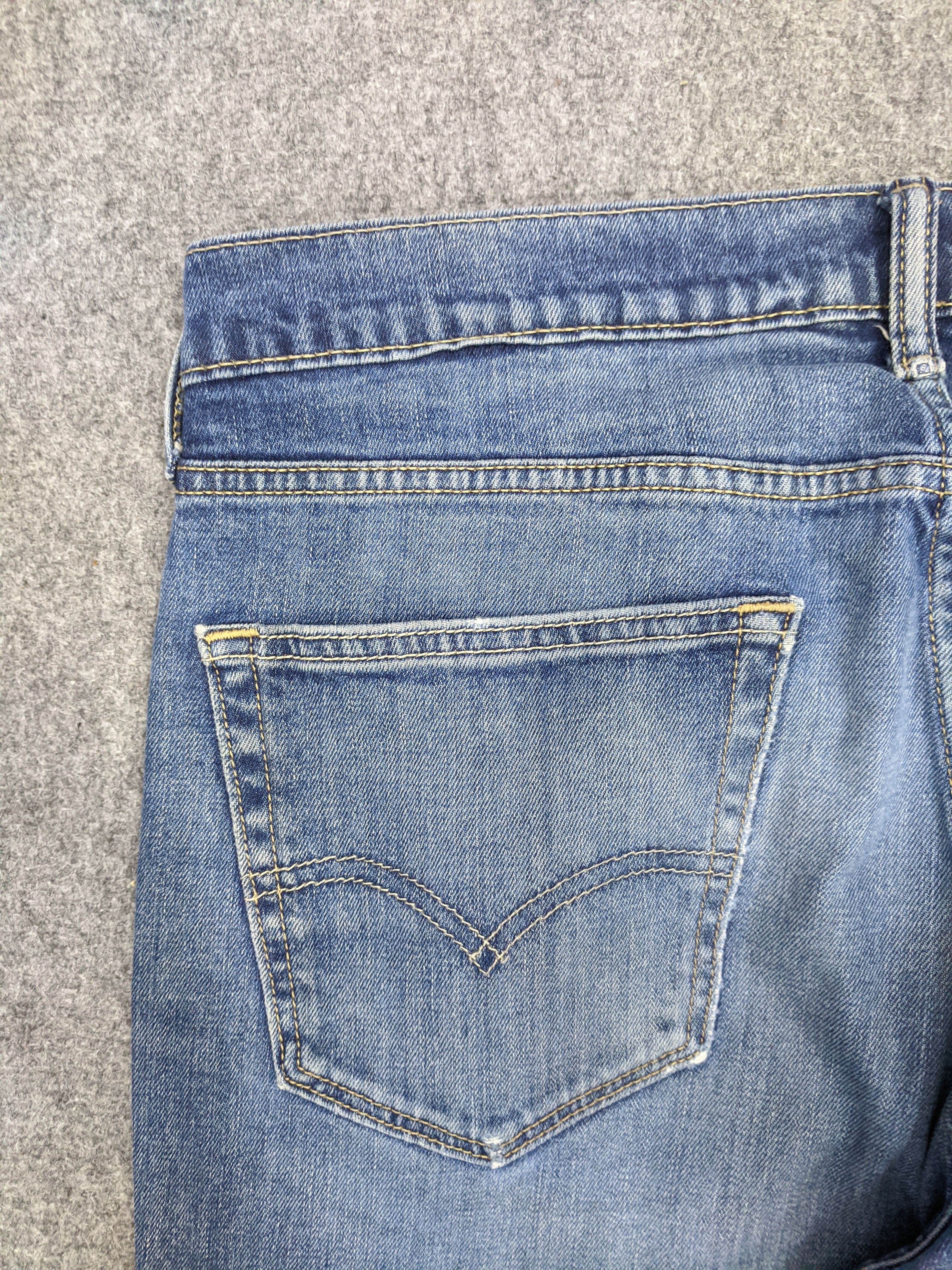 Levi's Vintage Levis 541 Jeans DP0889 Size US 35 - 14 Thumbnail