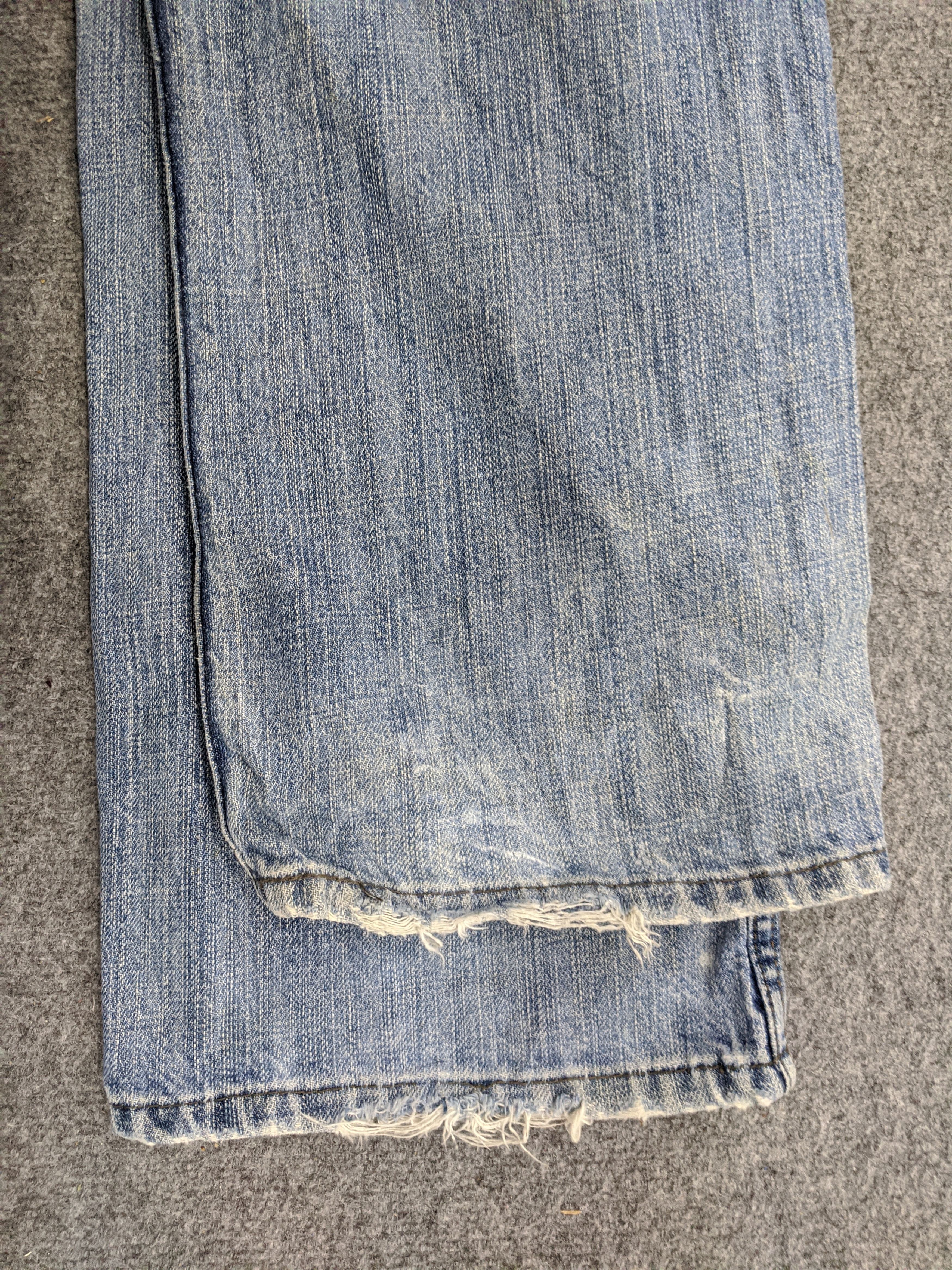 Levi's Vintage Levis 514 Jeans DP0894 Size US 39 - 15 Thumbnail