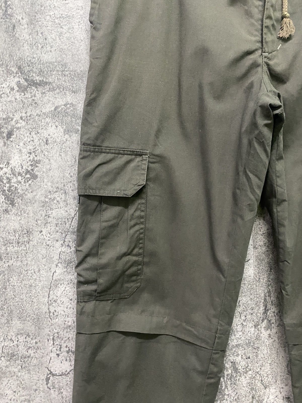 First MFG Co. FIRST DOWN Hiking/ Outdoor Cargo Pant Multipocket Pants Size US 32 / EU 48 - 9 Thumbnail