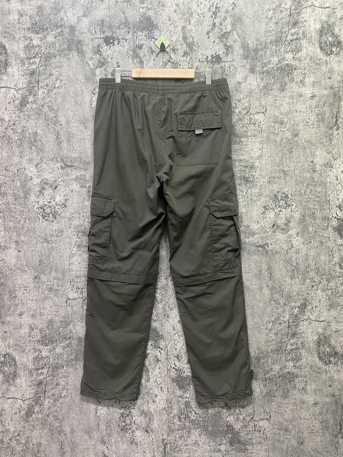 First MFG Co. FIRST DOWN Hiking/ Outdoor Cargo Pant Multipocket Pants Size US 32 / EU 48 - 2 Thumbnail