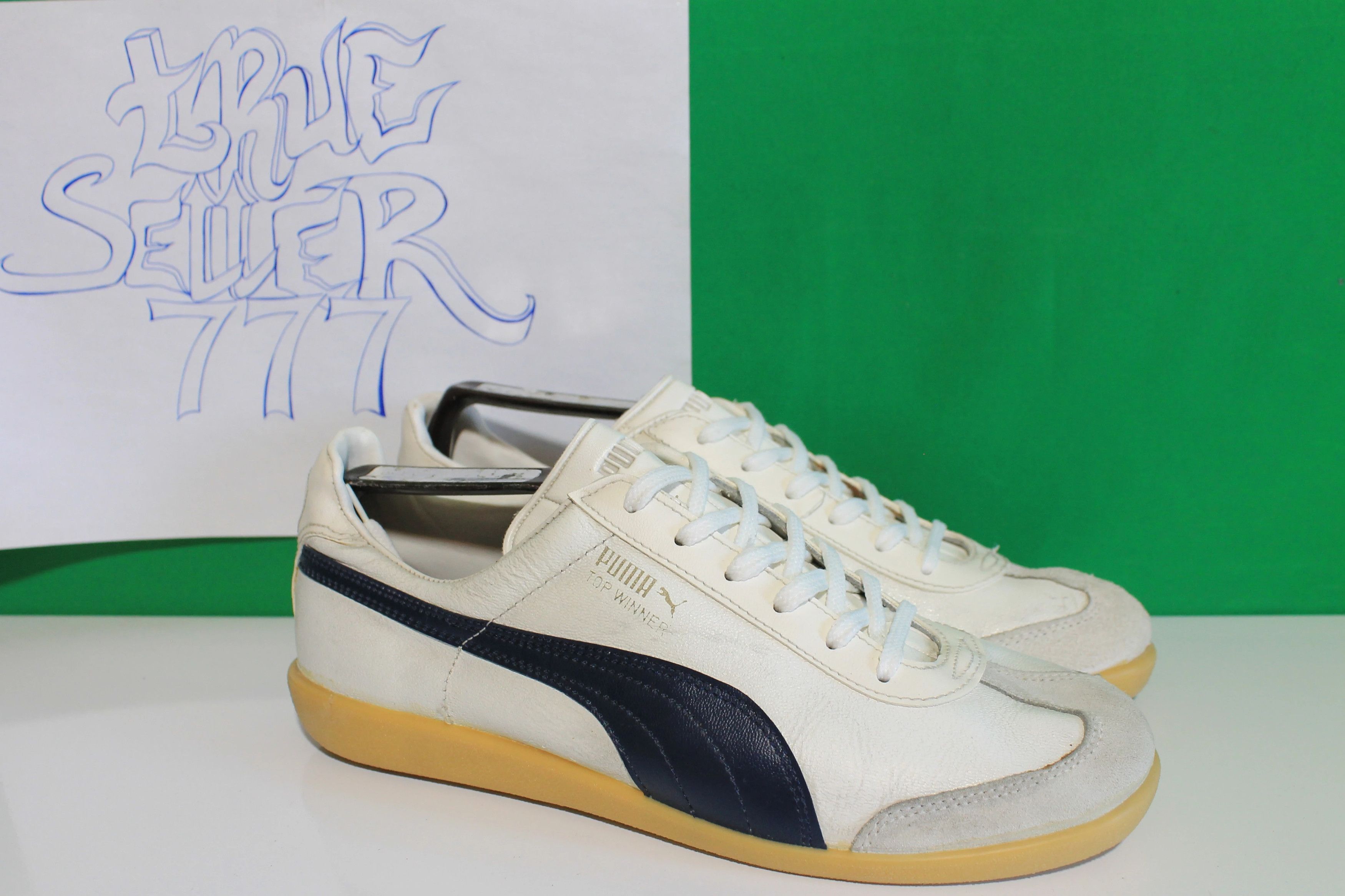 vintage tennis shoes