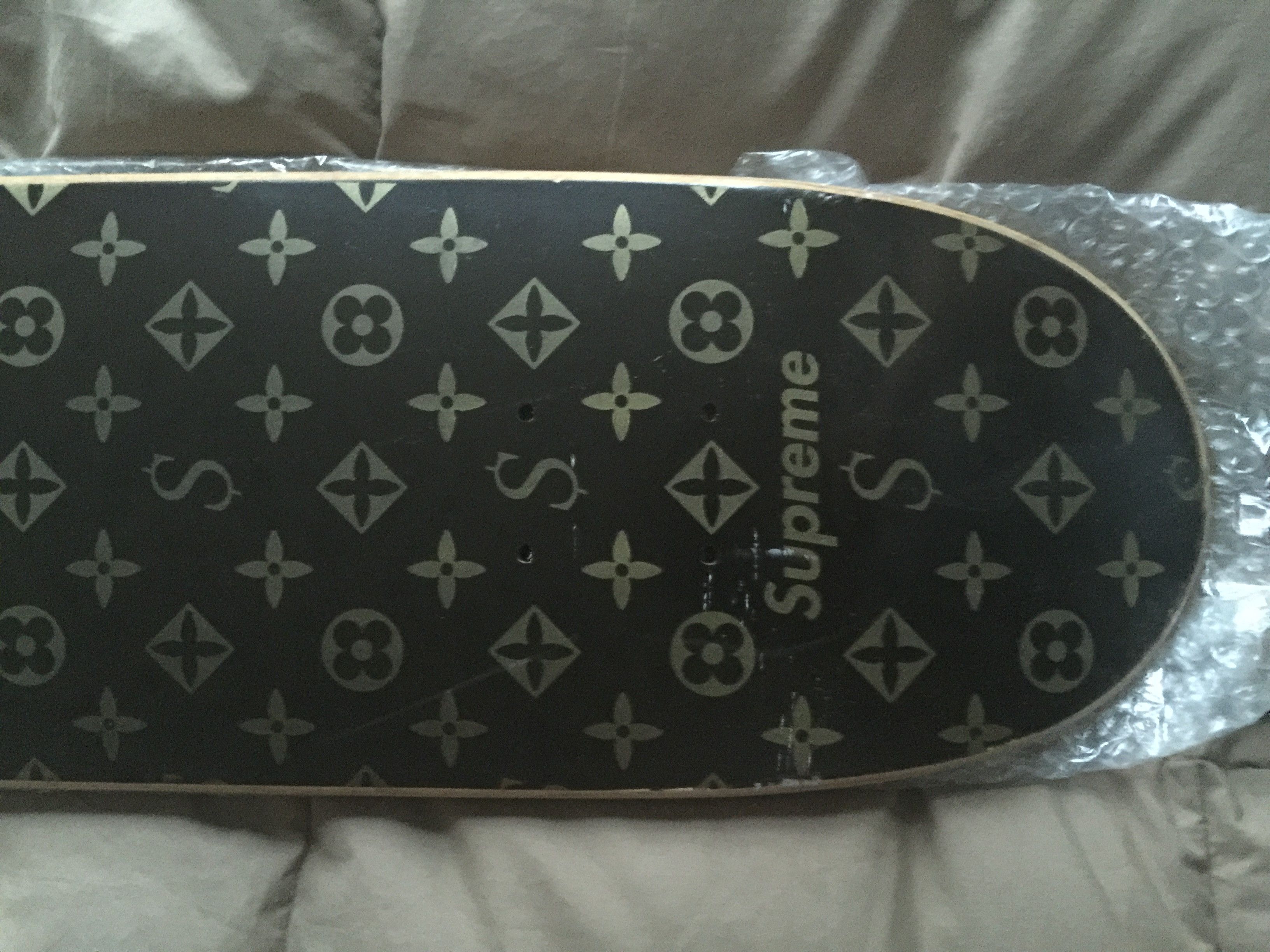 Supreme Supreme LV Monogram Deck Size ONE SIZE - 4 Thumbnail
