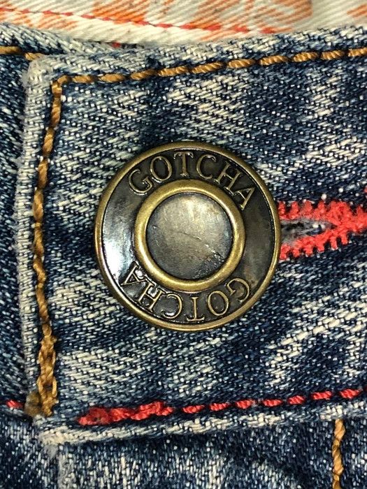 Gotcha × Vintage Special Design Gotcha Surf Style Distress Jeans Size US 32 / EU 48 - 15 Thumbnail