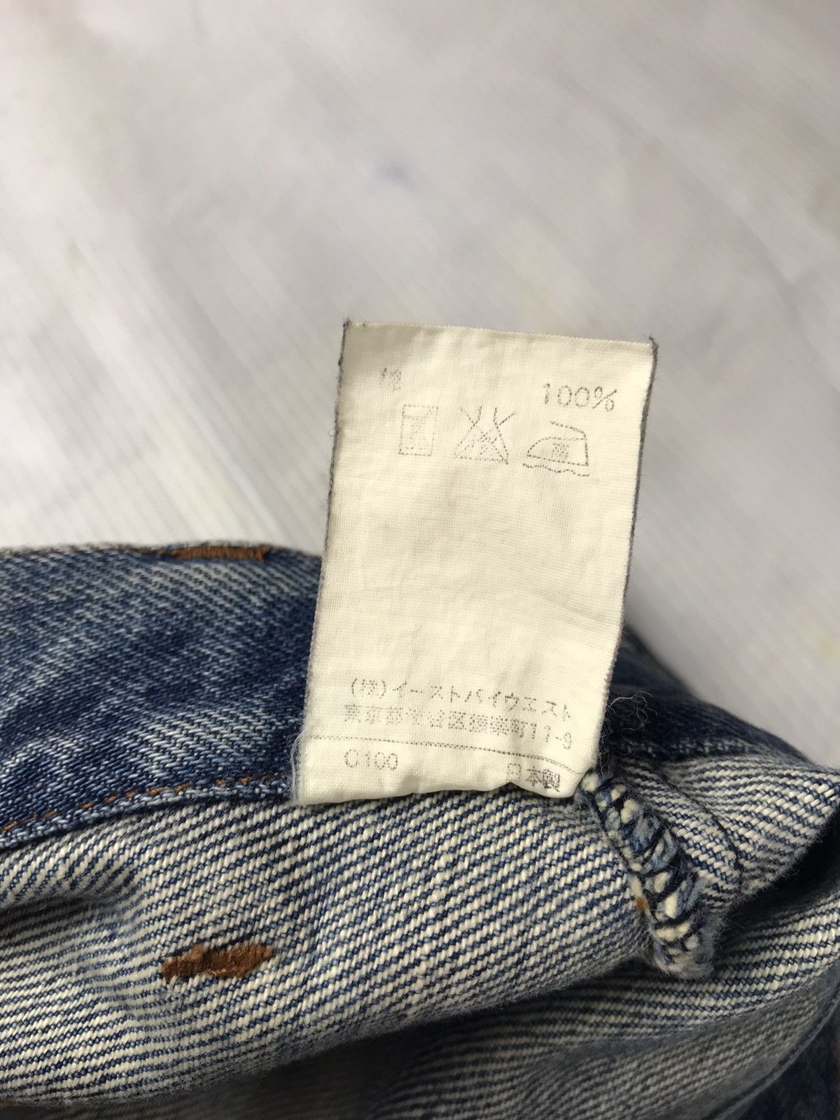 A.P.C. × Vintage Rare!! A.P.C patch pocket distressed denim Made in Japan Size US 33 - 10 Thumbnail