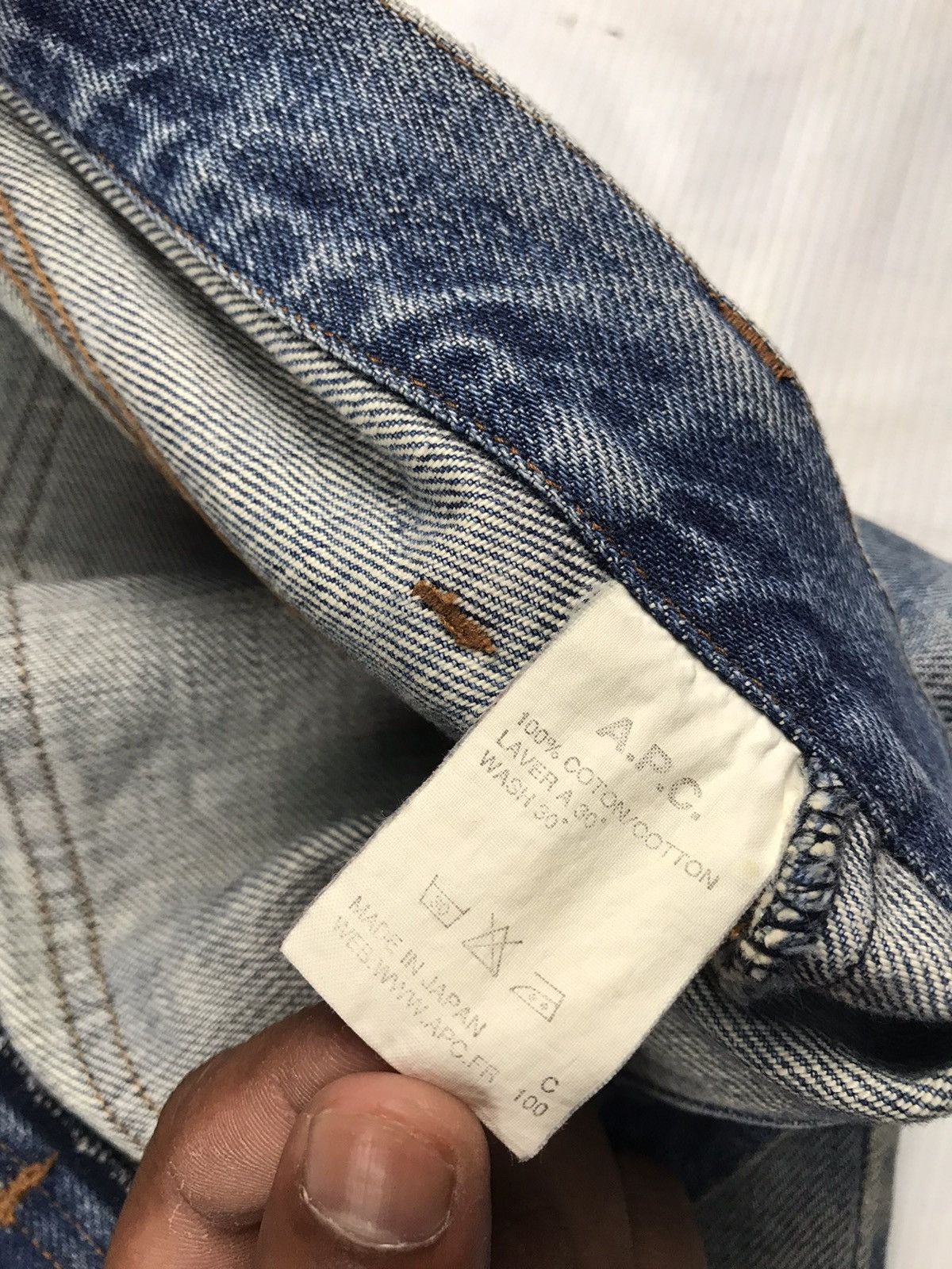 A.P.C. × Vintage Rare!! A.P.C patch pocket distressed denim Made in Japan Size US 33 - 9 Thumbnail