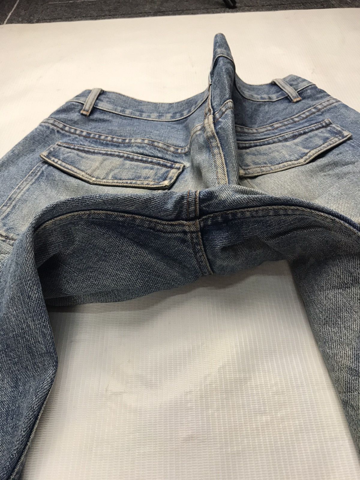 A.P.C. × Vintage Rare!! A.P.C patch pocket distressed denim Made in Japan Size US 33 - 16 Thumbnail