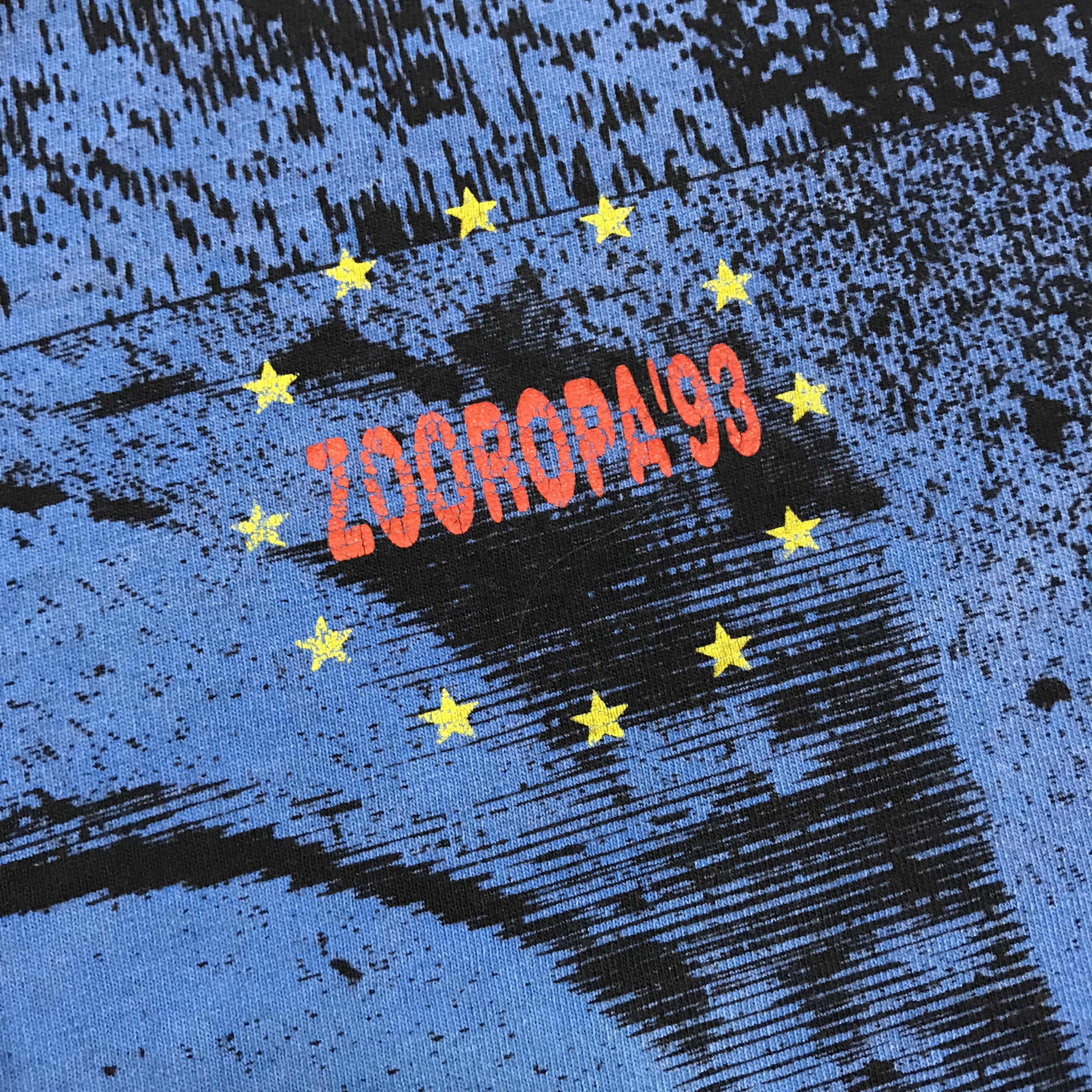 Band Tees U2 ZOOROPA 1993 Vintage T-Shirt Band Tee Rock Rare Allover Size US XL / EU 56 / 4 - 5 Thumbnail