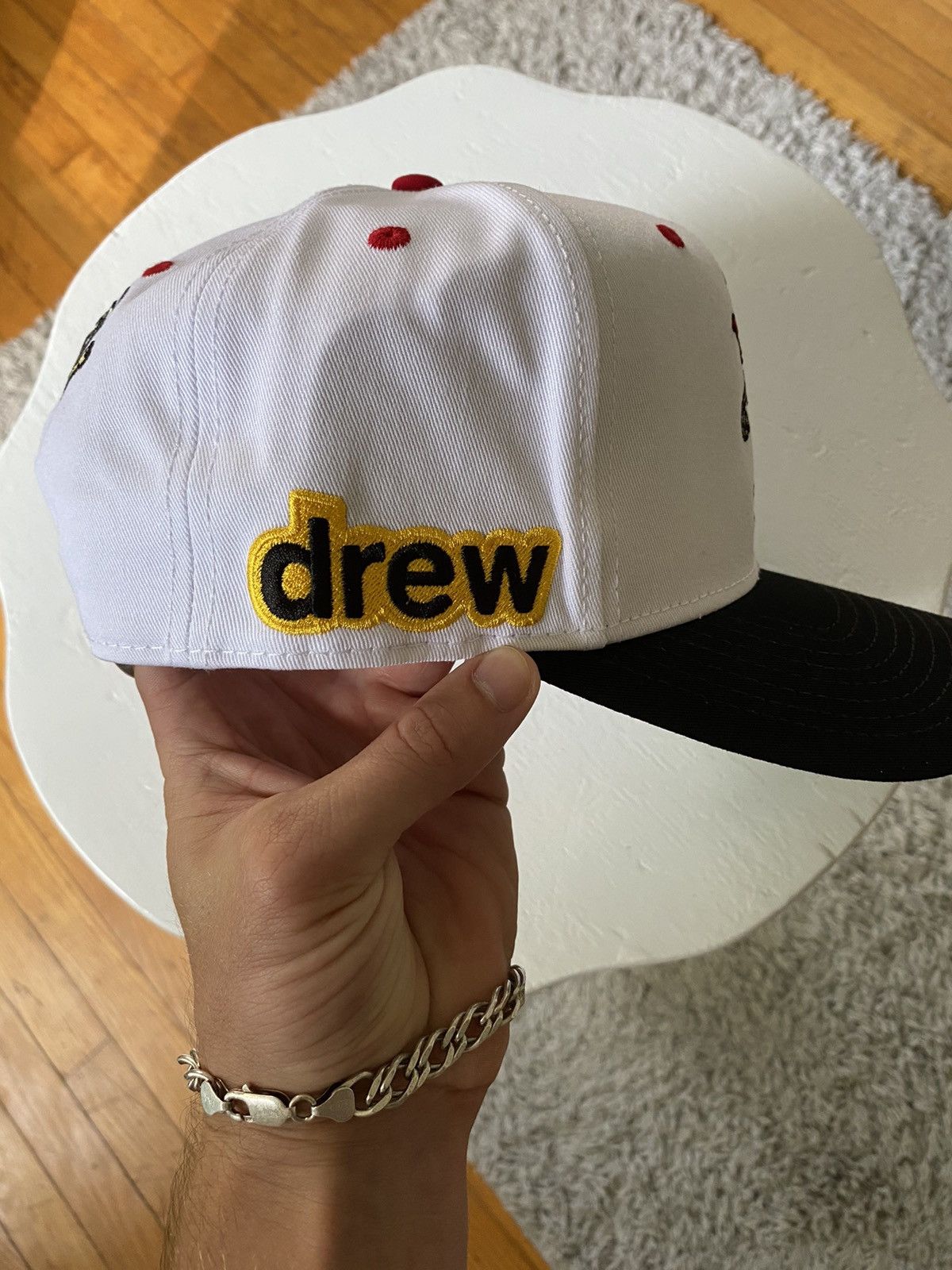 Justin Bieberプロデュースブランドdrew house 刺繍 cap