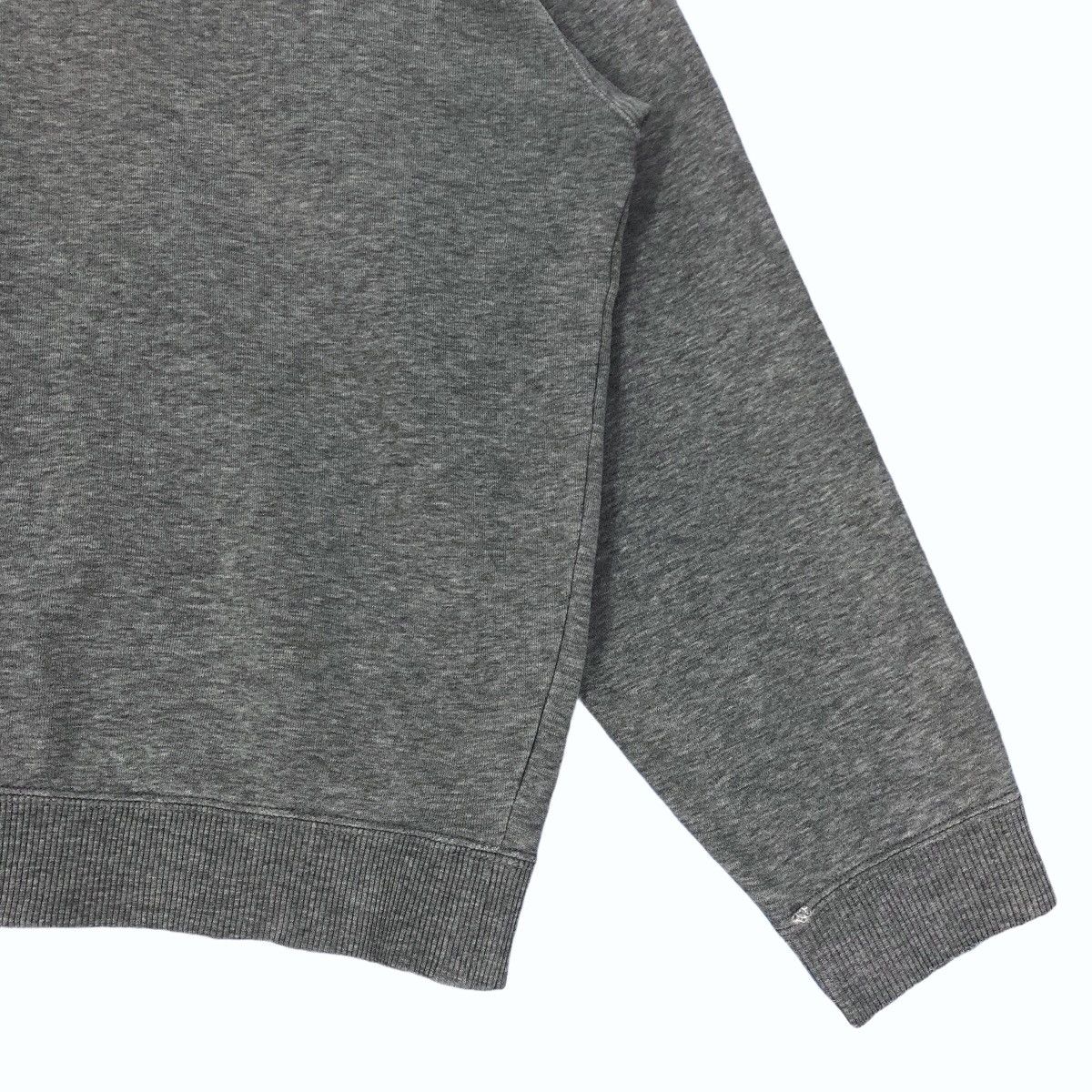 Nike Vintage Nike Swoosh Crewneck Sweatshirt Pullover Embroidery Size US XL / EU 56 / 4 - 4 Thumbnail