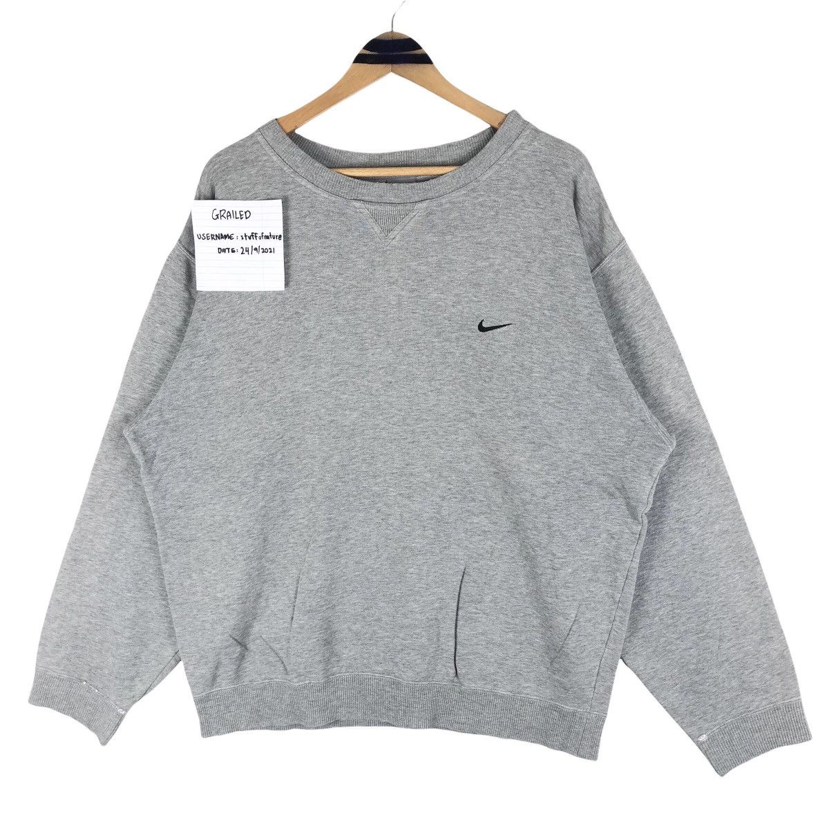 Nike Vintage Nike Swoosh Crewneck Sweatshirt Pullover Embroidery Size US XL / EU 56 / 4 - 11 Thumbnail