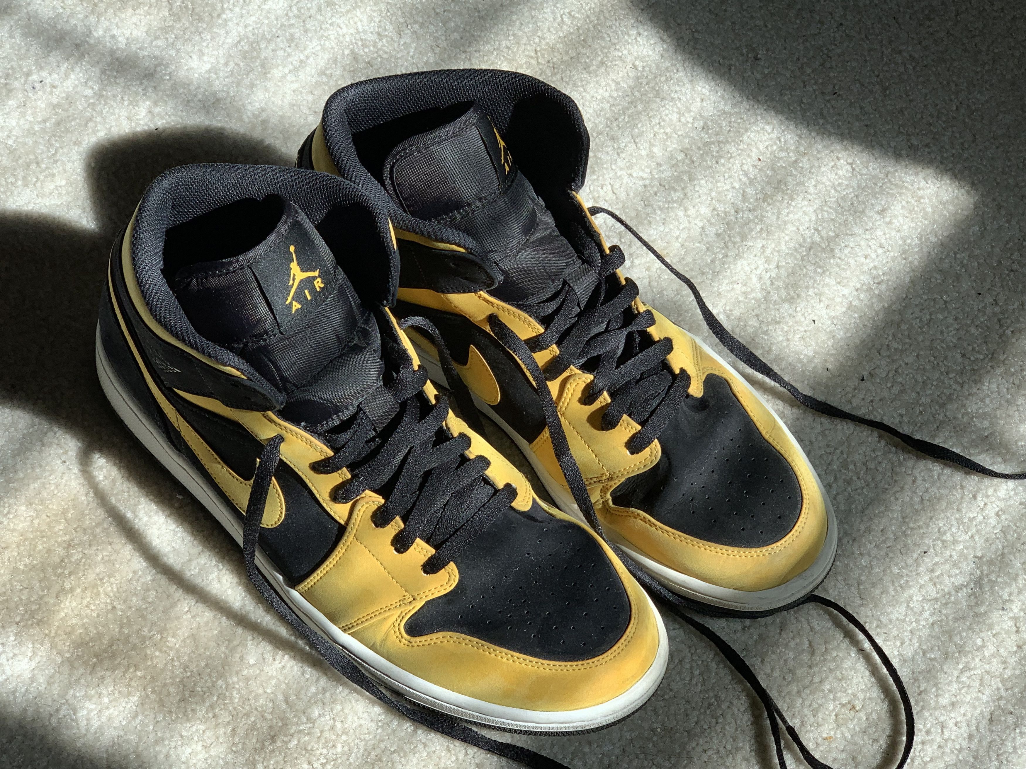 Air Jordan Retro Mid Reverse New Love 2018 Size 11