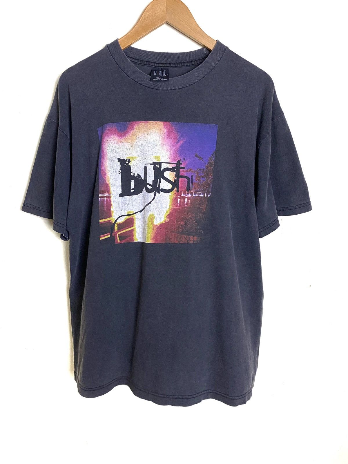 Band Tees Vintage BUSH Band Tshirt Size US L / EU 52-54 / 3 - 1 Thumbnail