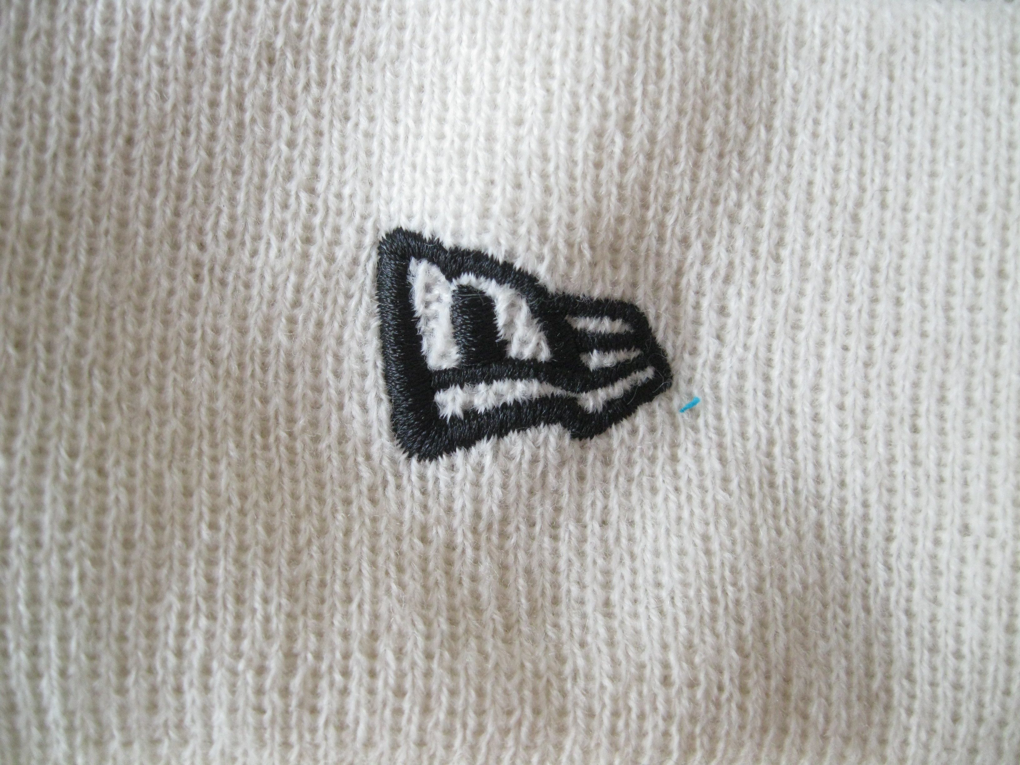 New Era Cuff Essential Beanie Ivory Size ONE SIZE - 5 Thumbnail